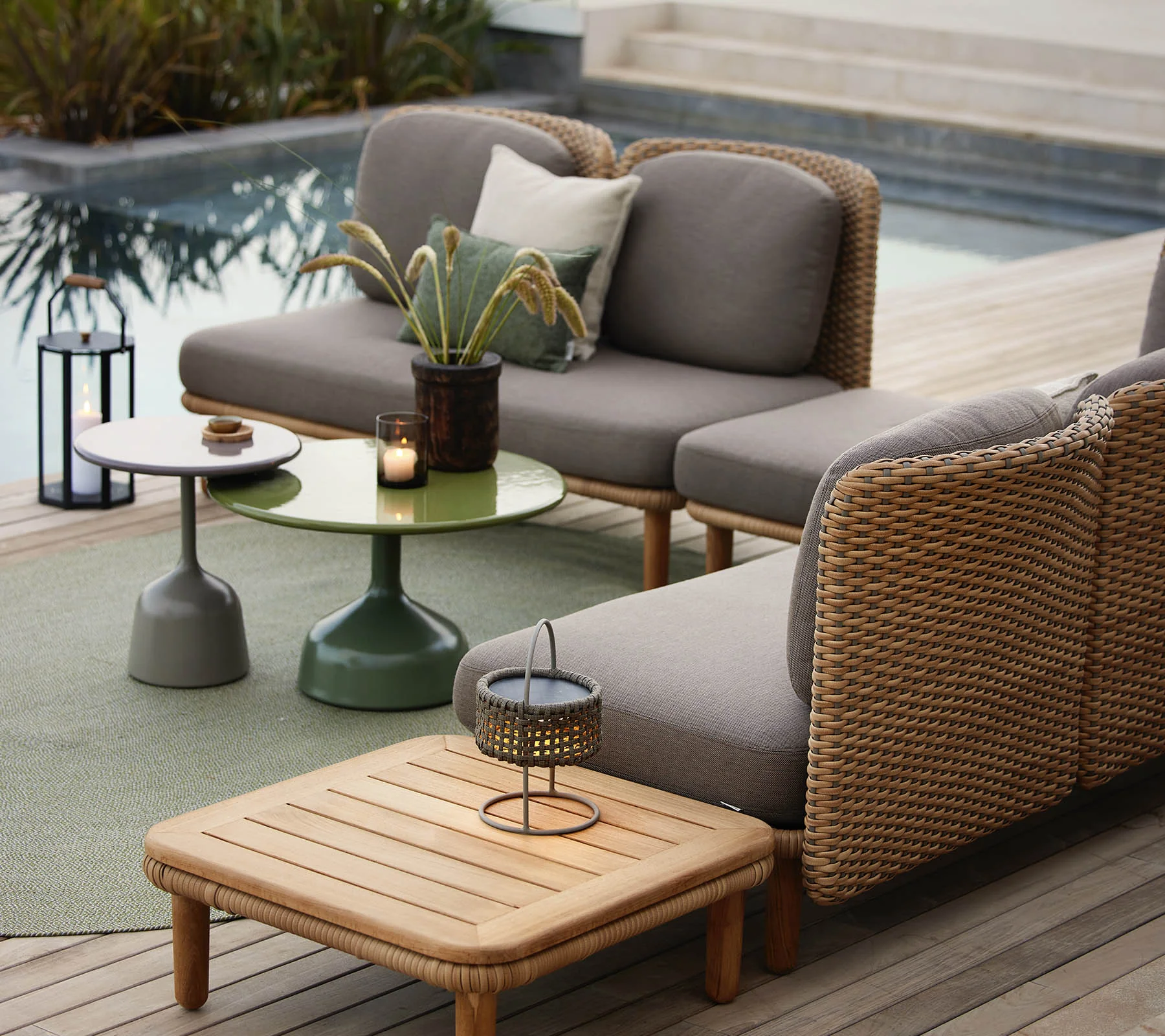 Arch coffee table w/teak table top - Image 5