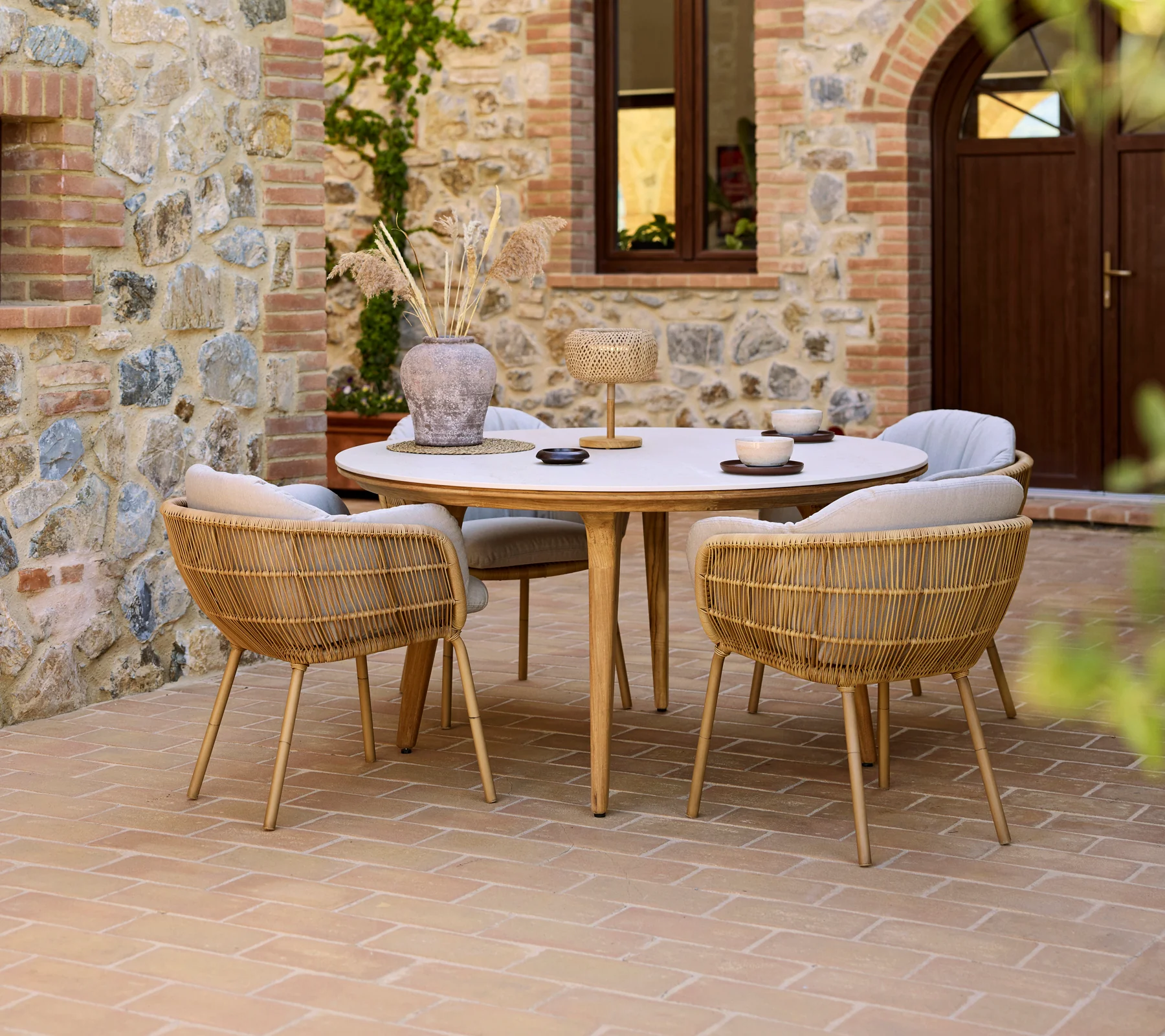 Aspect dining table, dia. 144 cm - Image 3