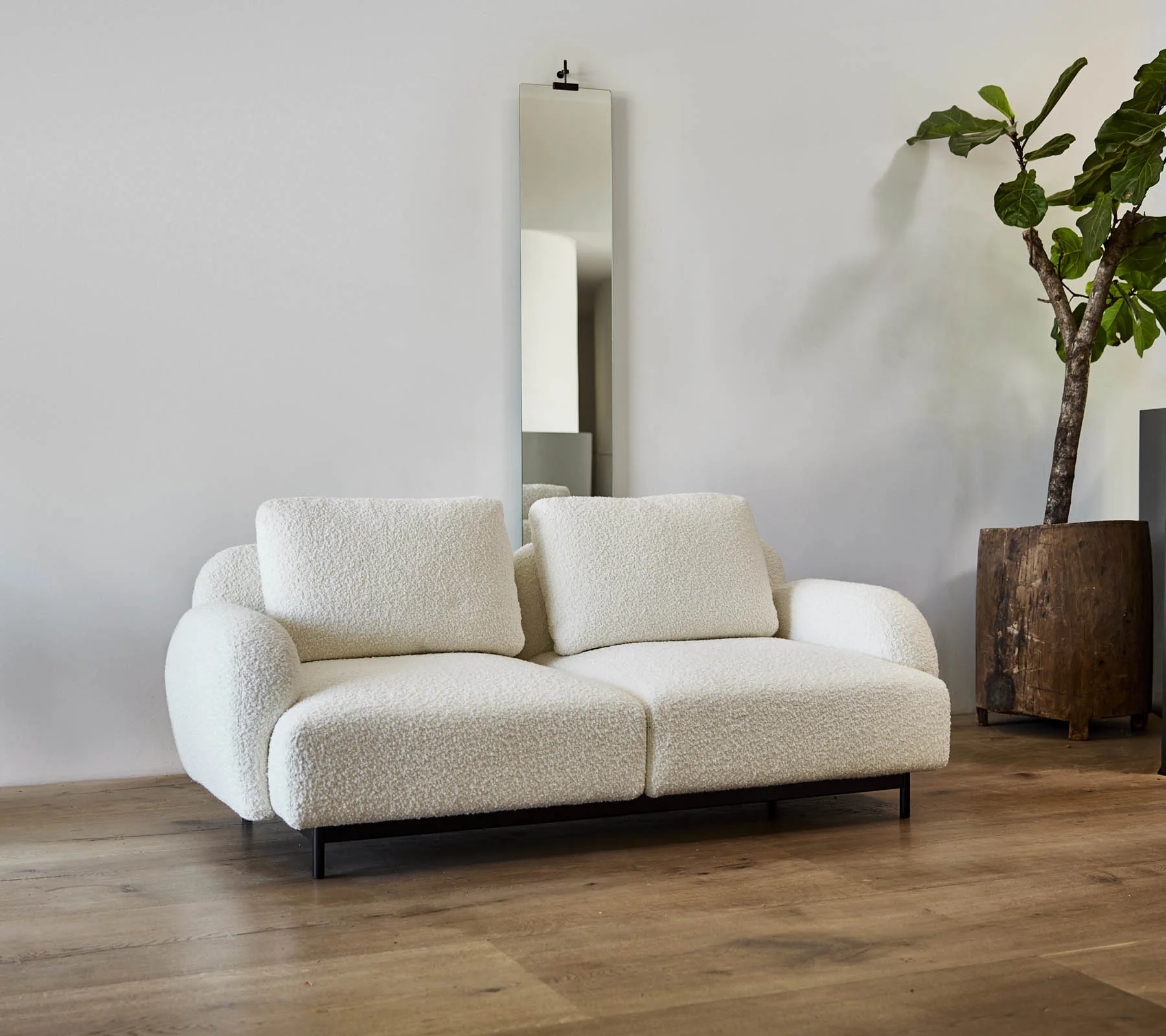 Aura 2-seater sofa - Image 7