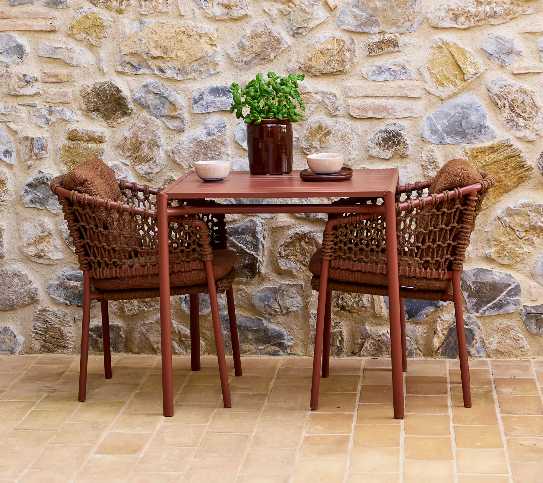 Bliss dining table - Image 6