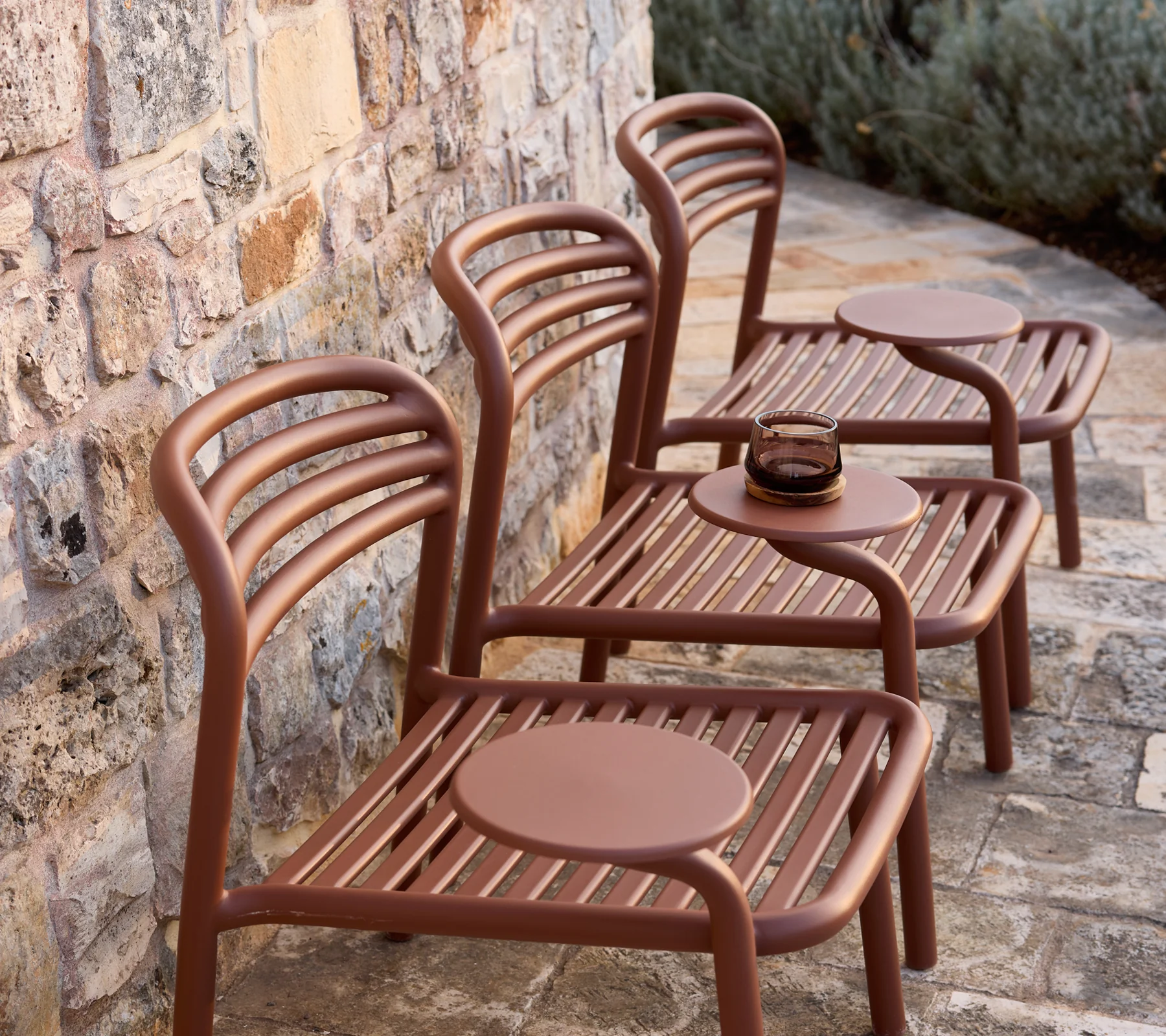 Bliss lounge chair w/sidetable right - Image 3