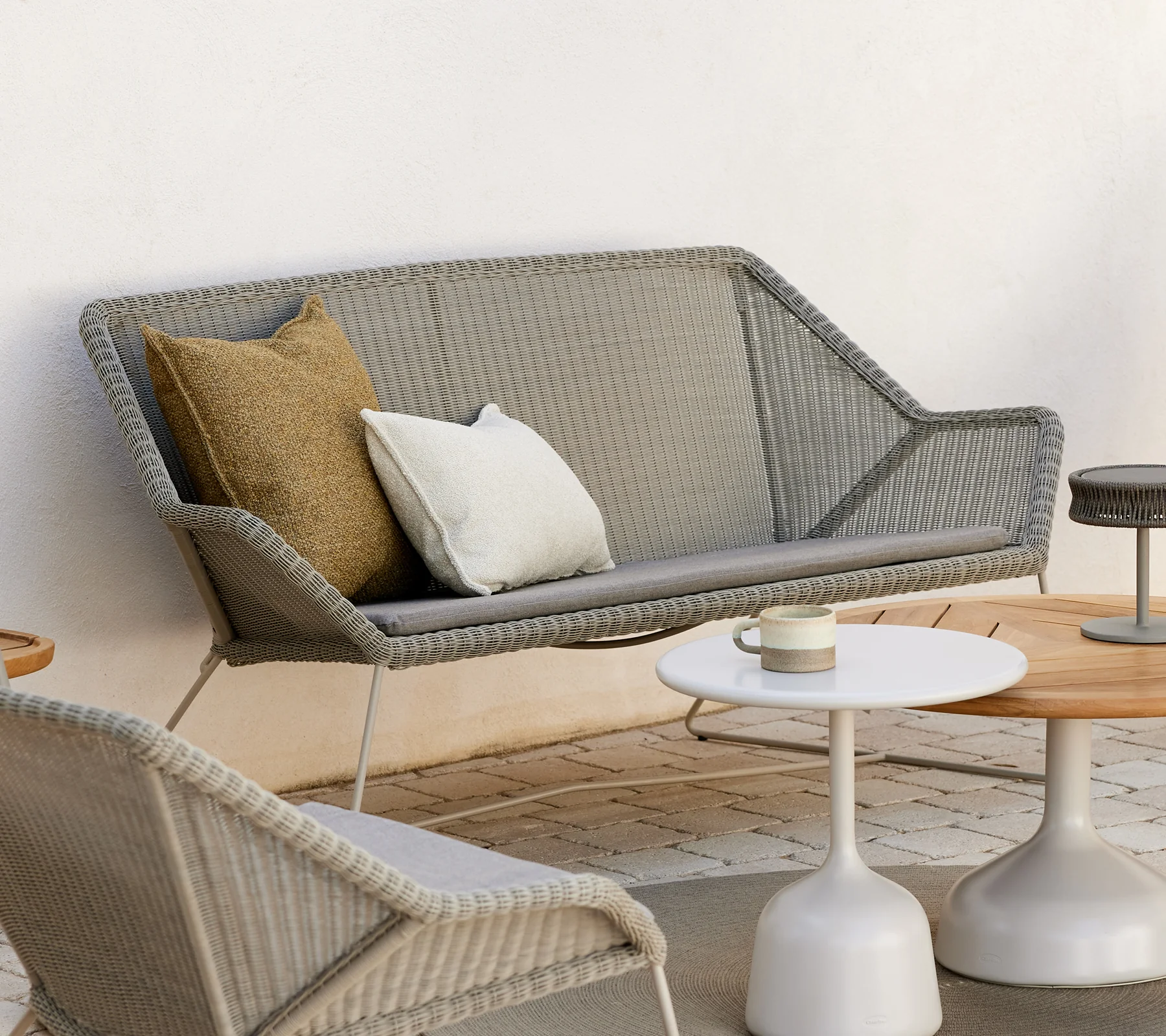 Breeze 2-seater sofa - Image 10