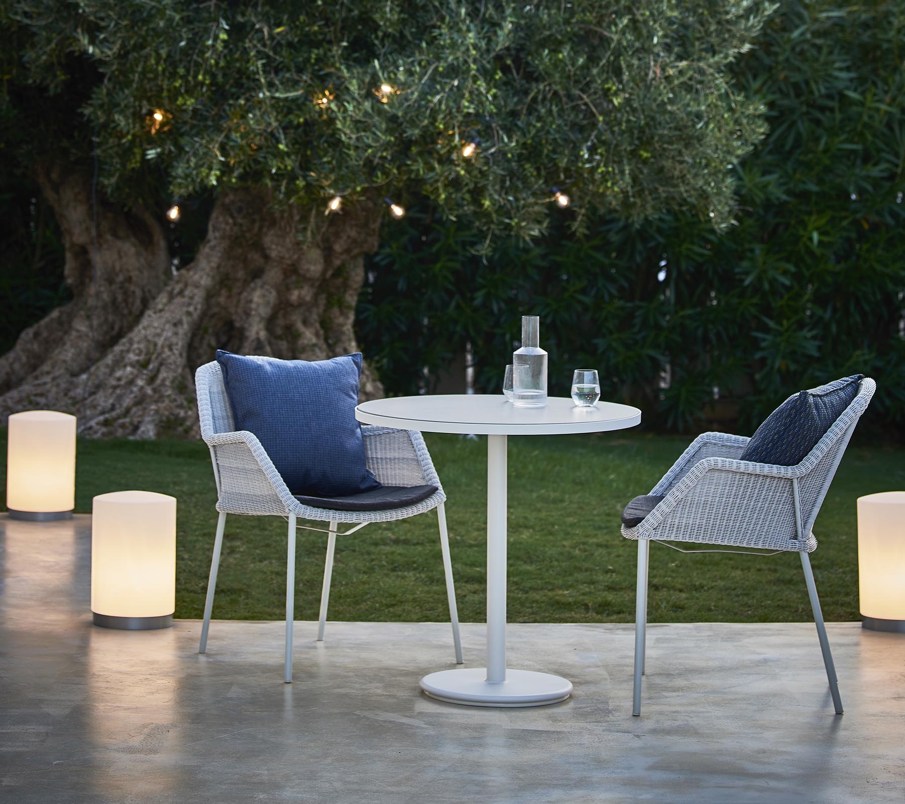 Breeze chair, stackable - Image 6