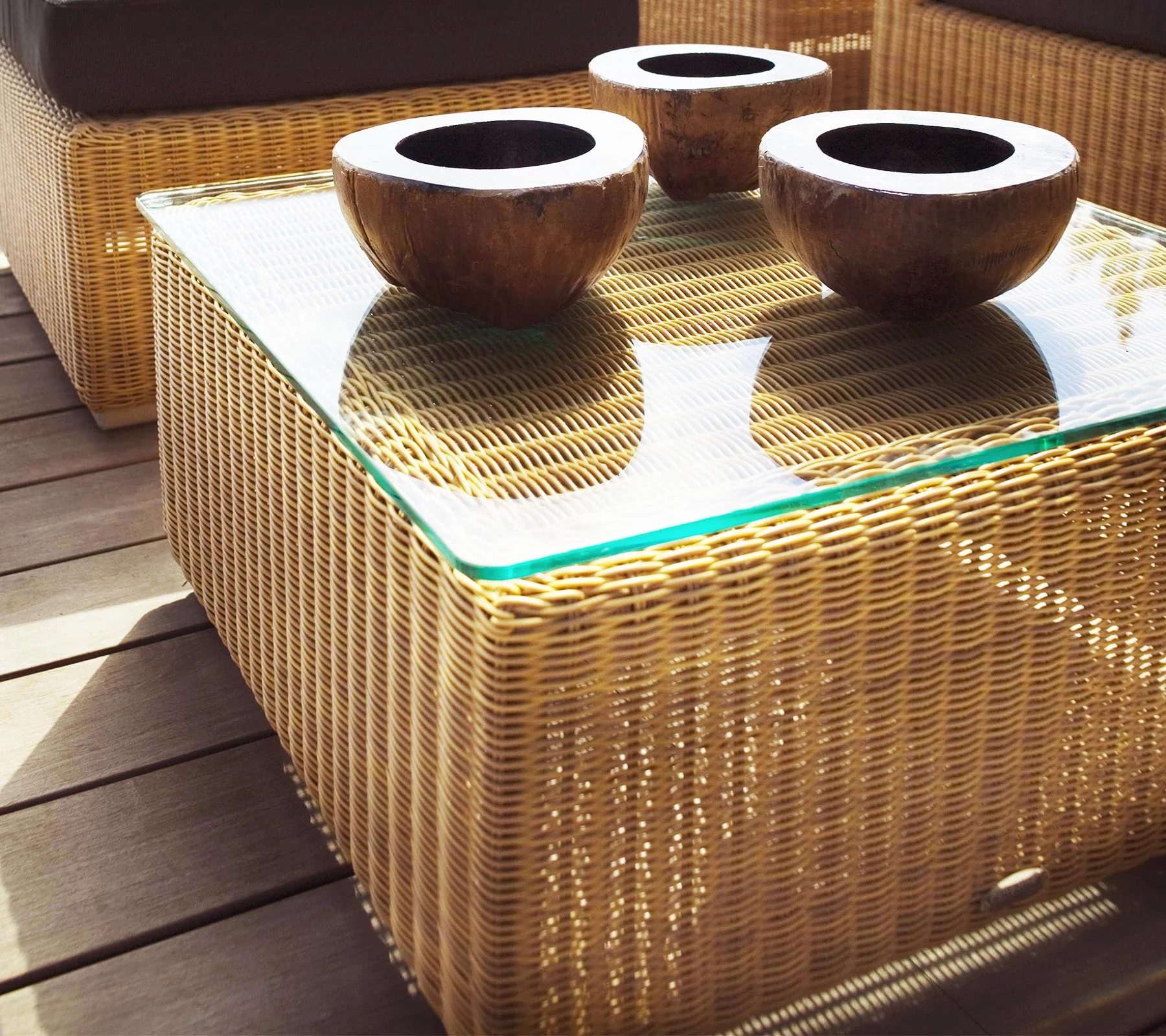 Chester footstool/coffee table - Image 9