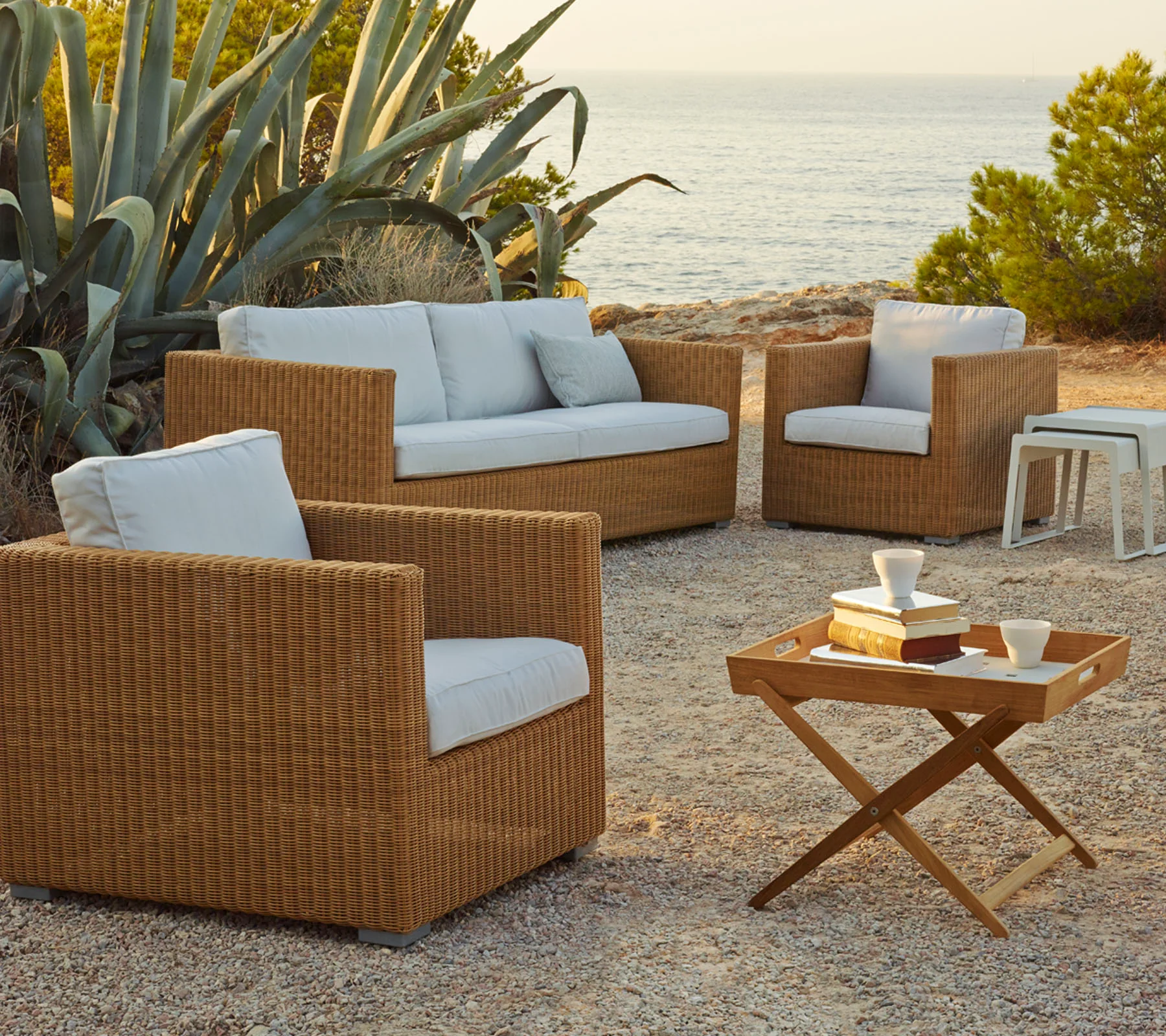 Chester lounge chair - Image 4