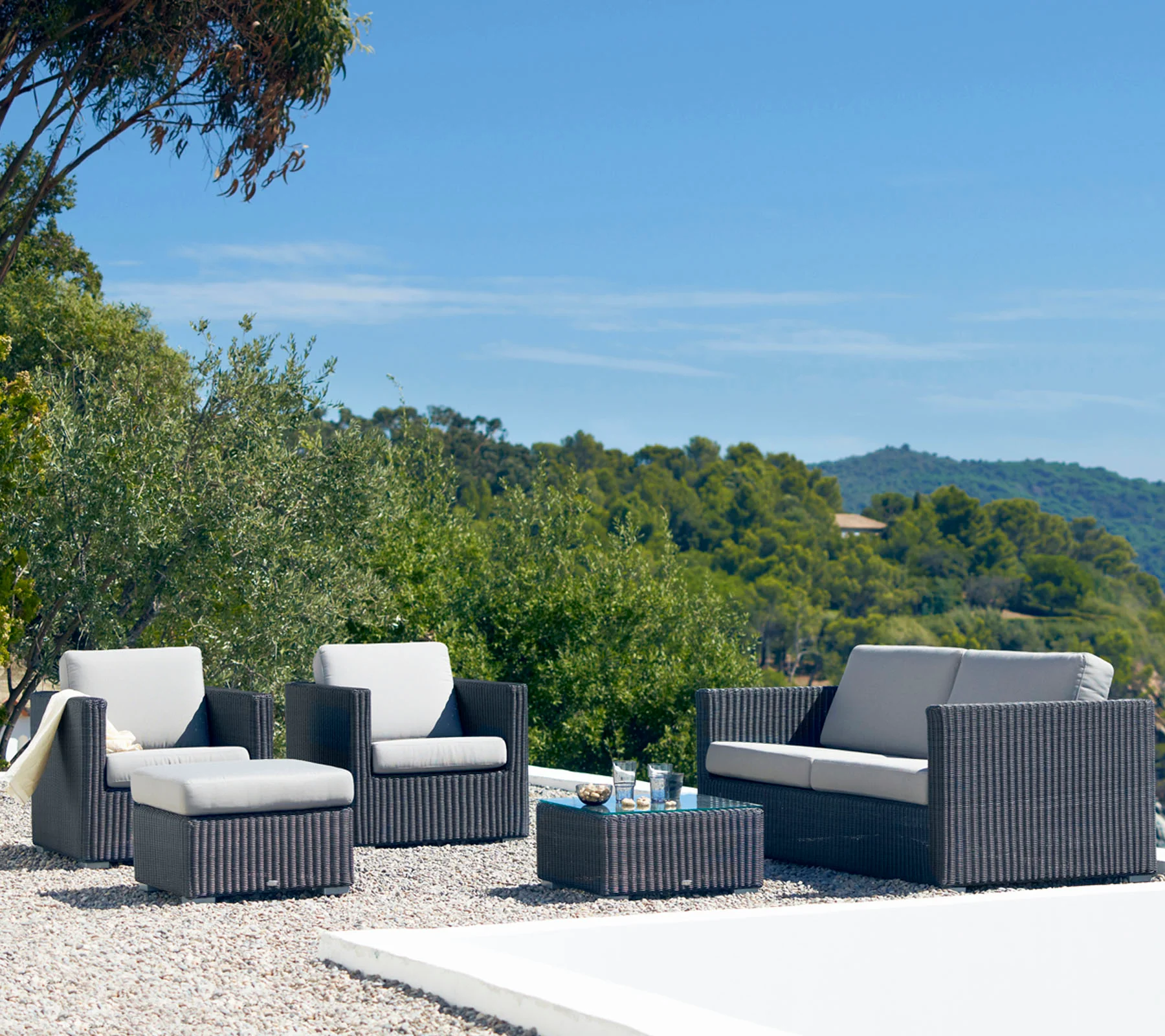 Chester lounge chair - Image 5
