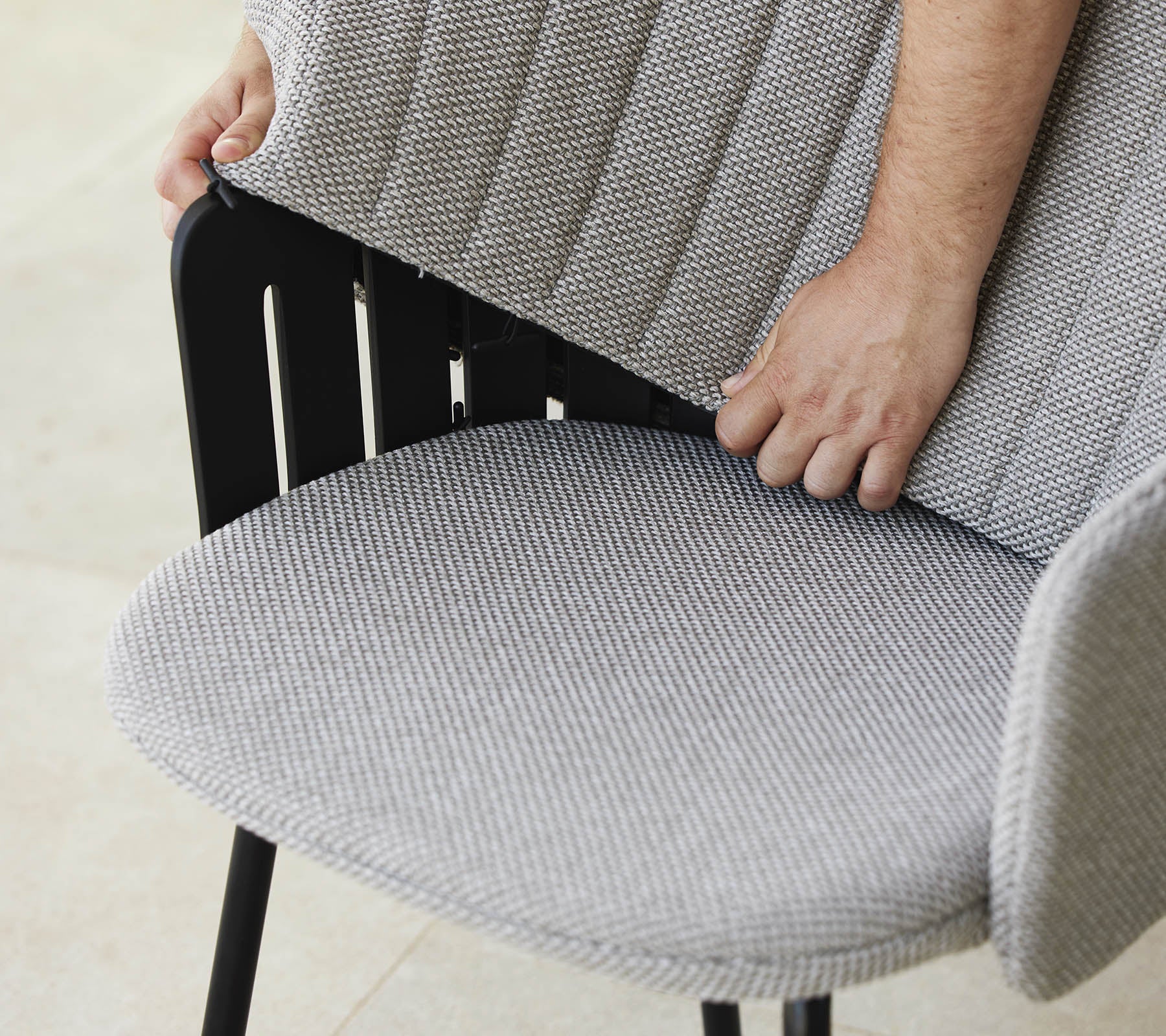 Choice chair with sled legs - Image 4