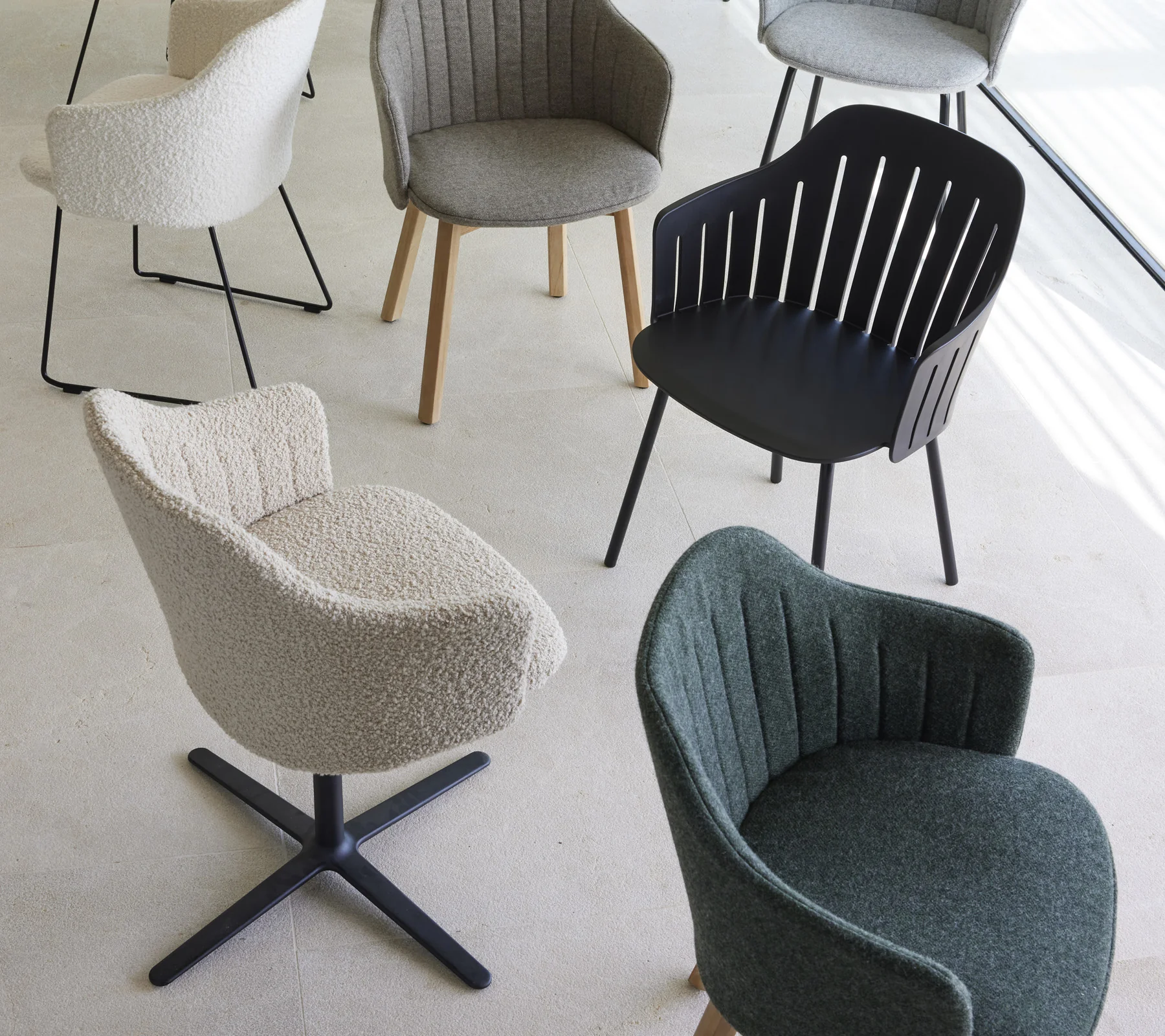 Choice chair with sled legs - Image 4