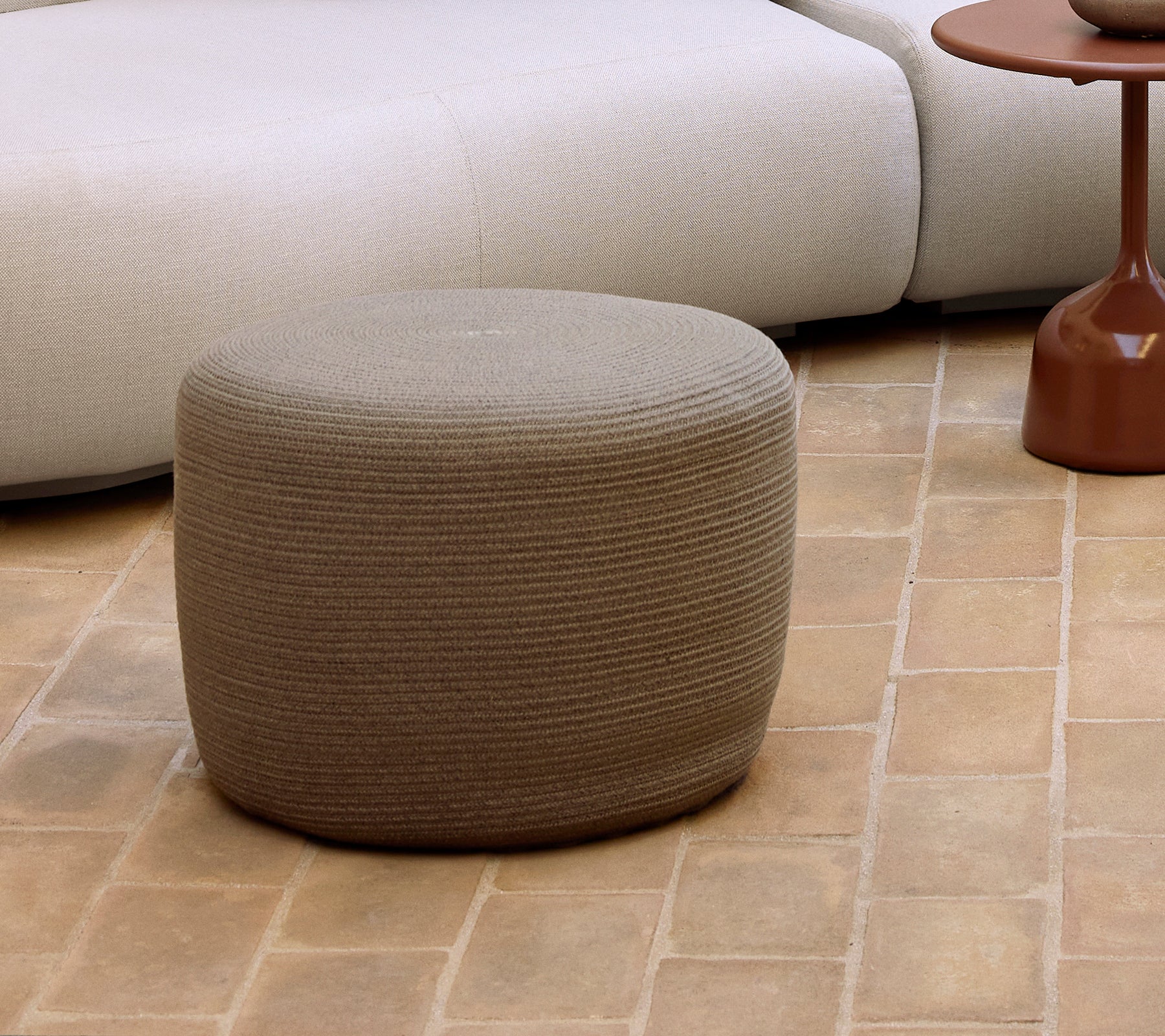 Circle footstool small - Image 9