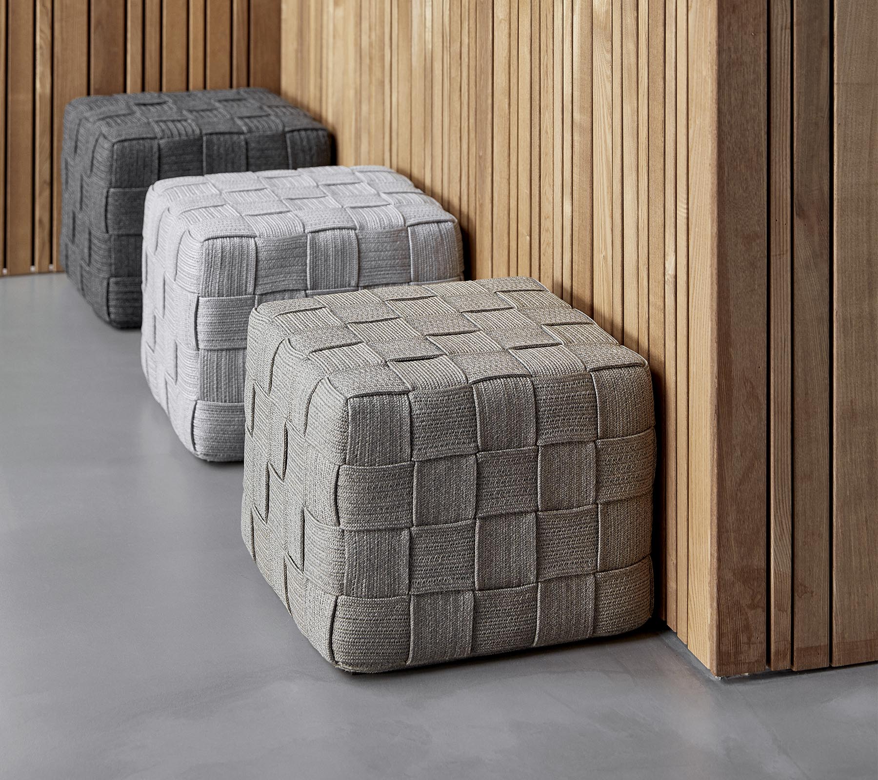 Cube footstool - Image 5