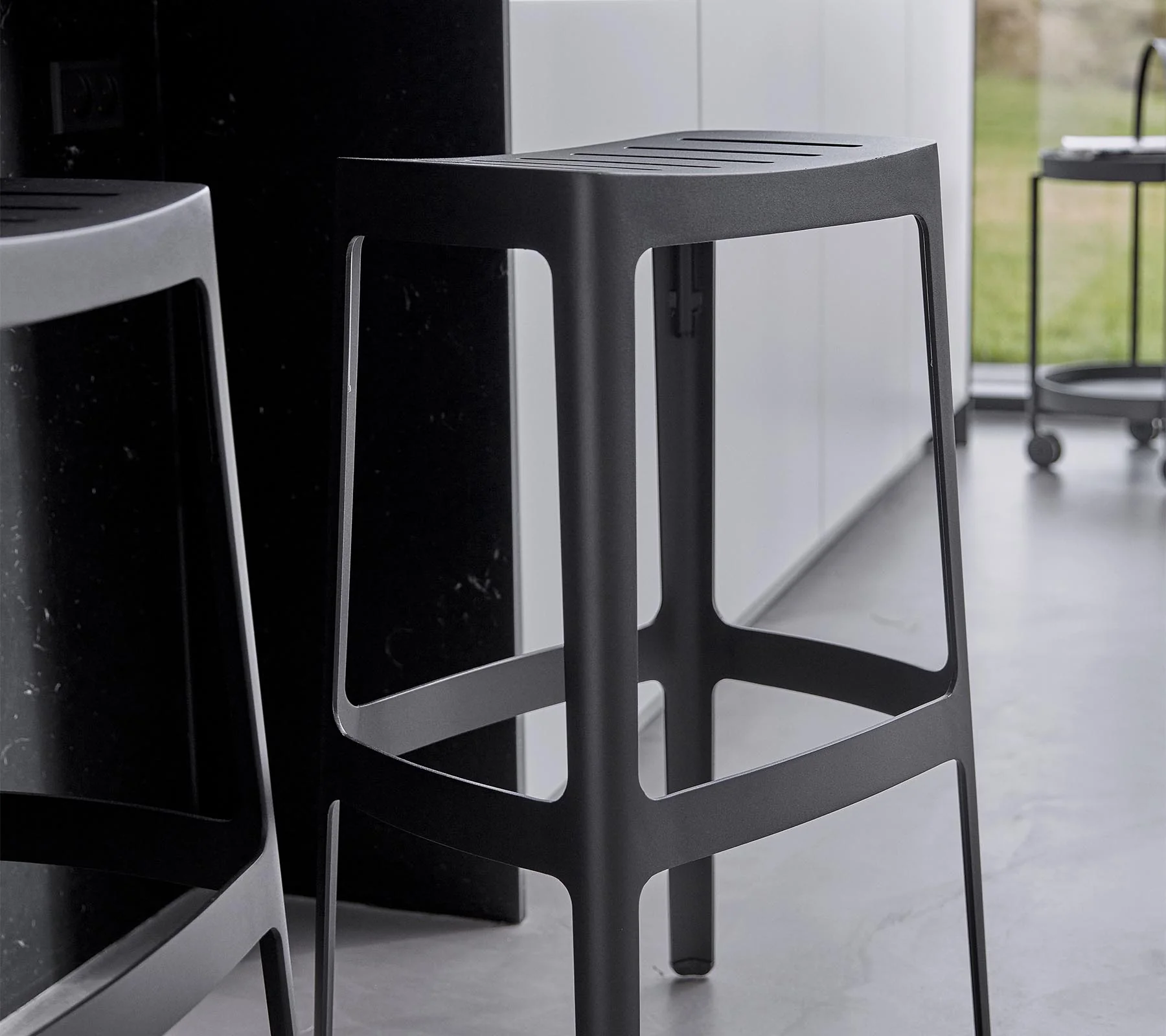 Cut bar chair - Image 3