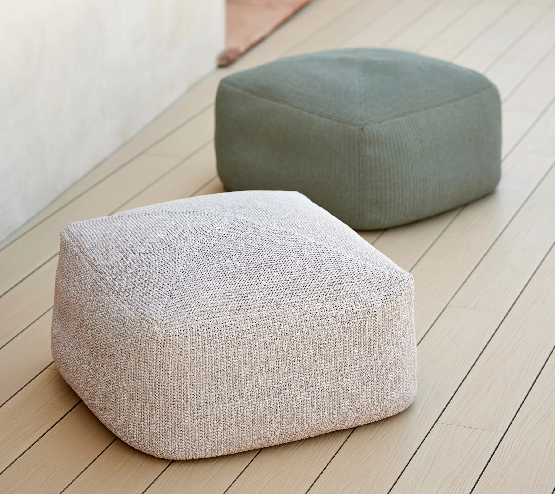 Divine footstool - Image 4