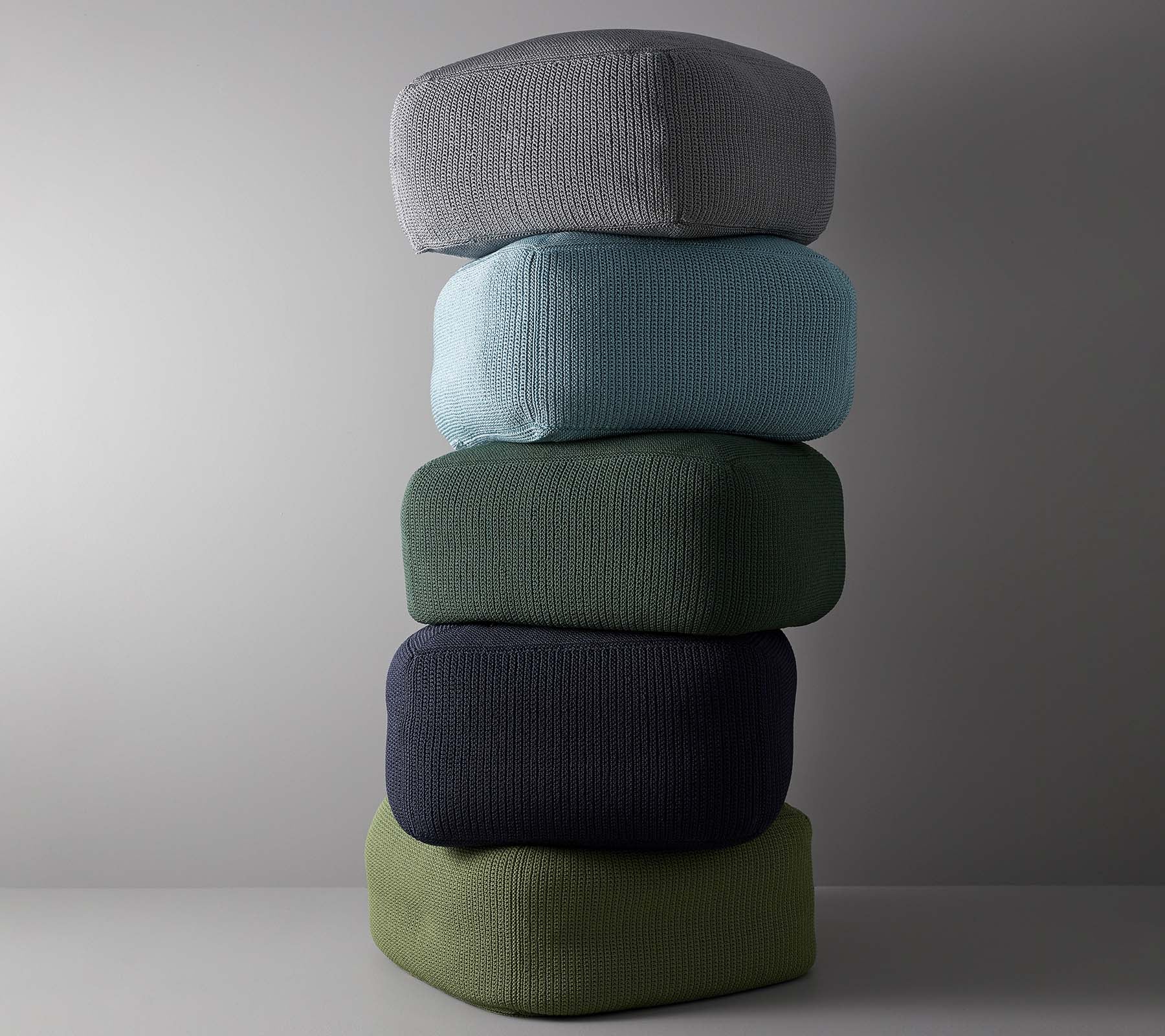 Divine footstool - Image 5