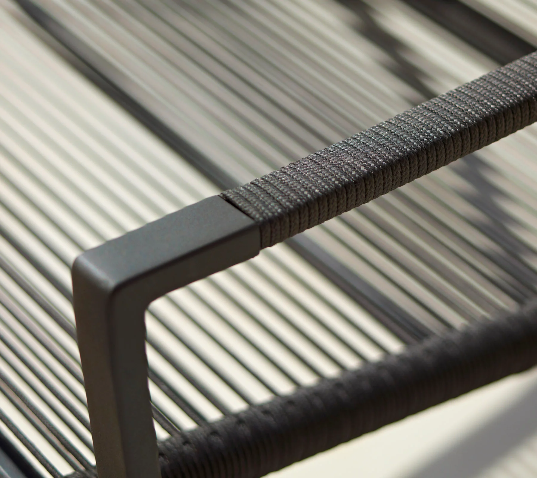 Edge armchair - Image 6
