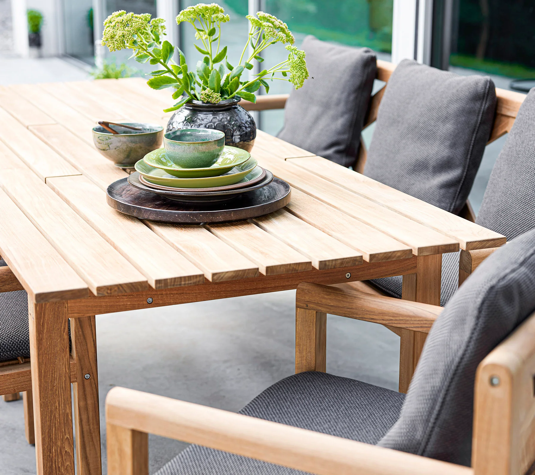 Grace dining table - Image 4
