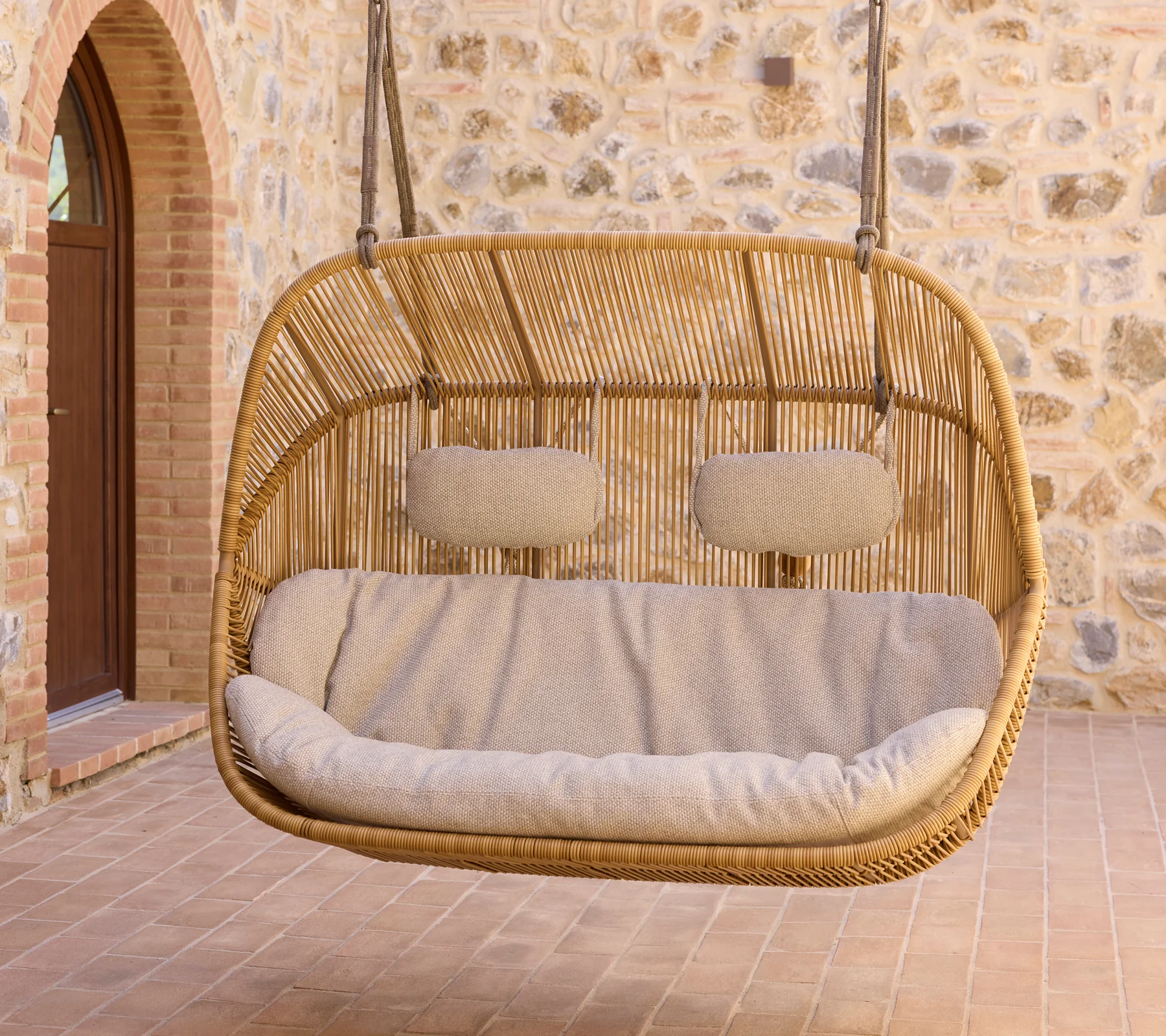 Hive 2-seater sofa - Image 10