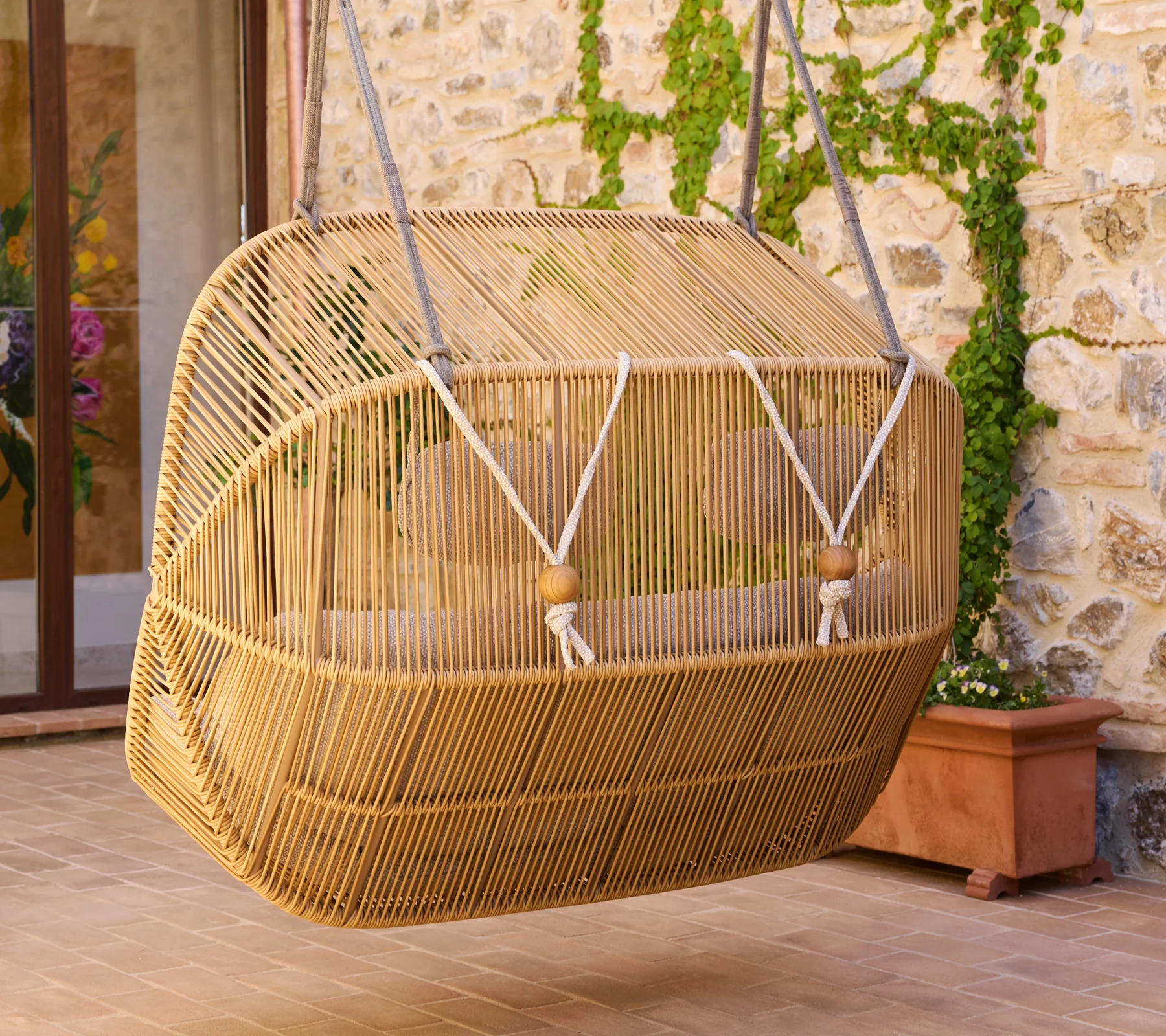 Hive 2-seater sofa - Image 6
