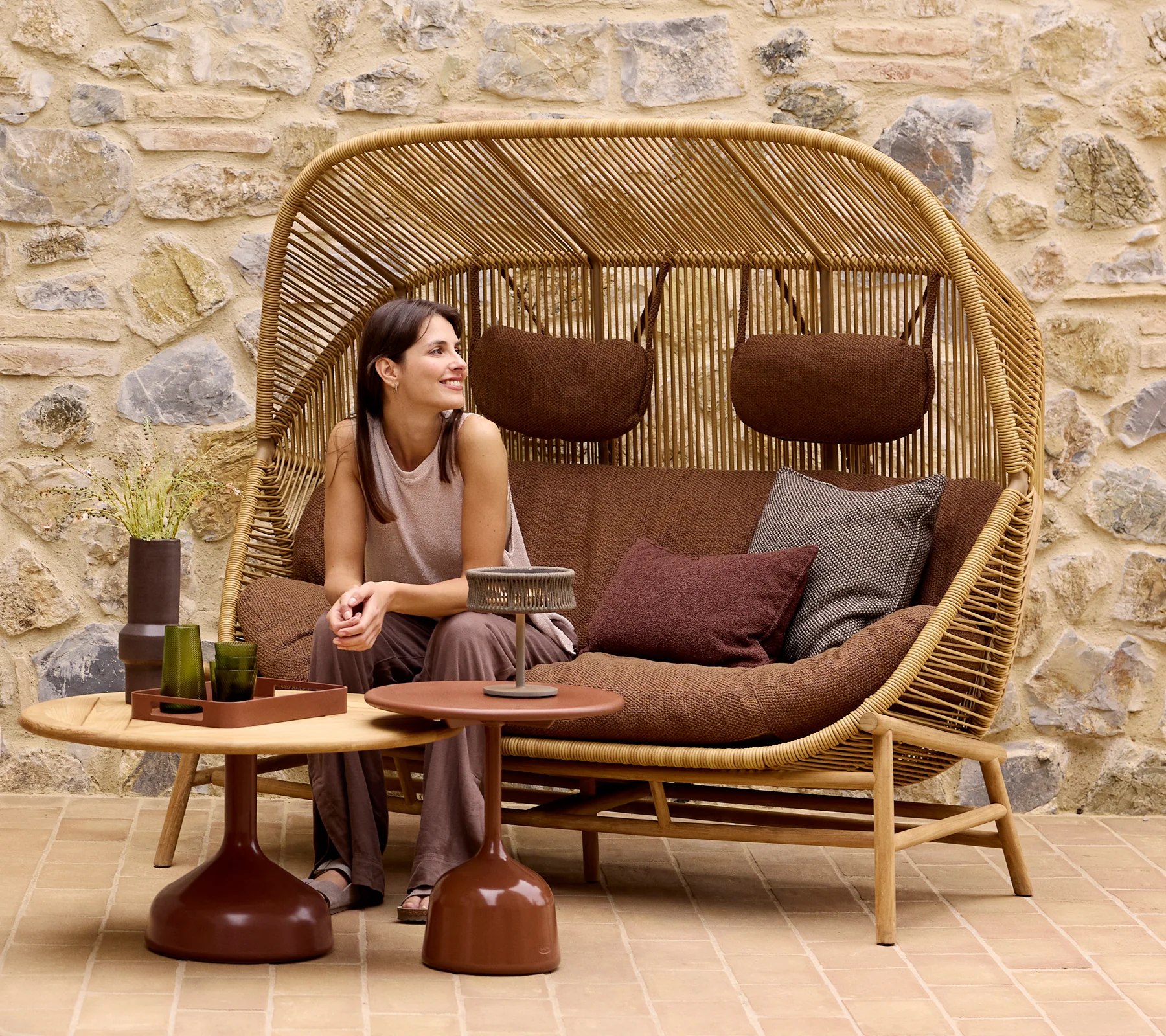 Hive 2-seater sofa - Image 9