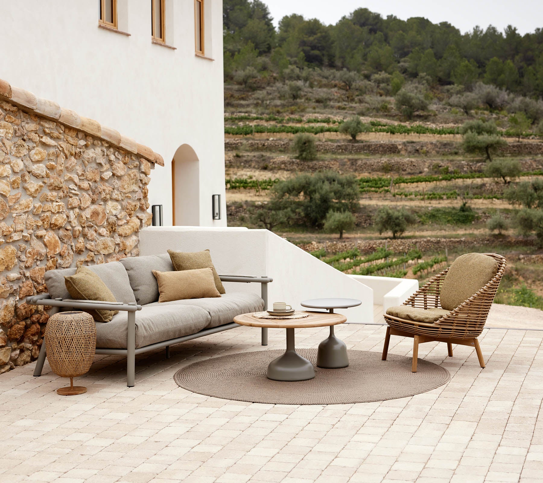 Hive lounge chair - Image 8