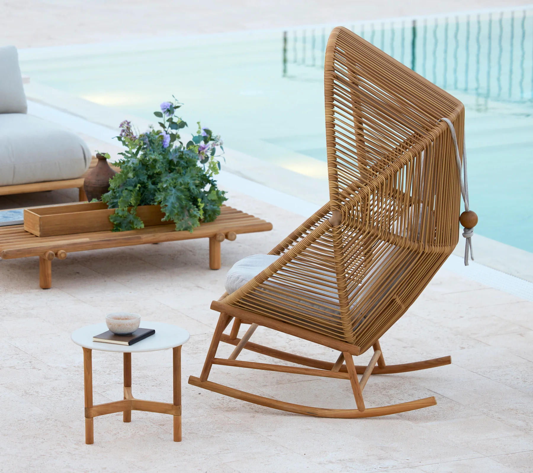 Hive rocking chair - Image 25