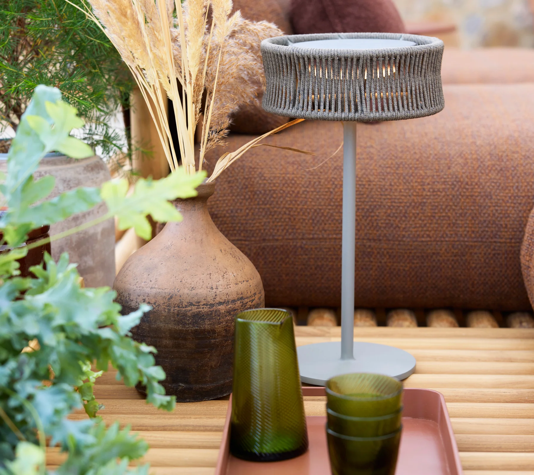 Illusion table lamp, medium - Image 9