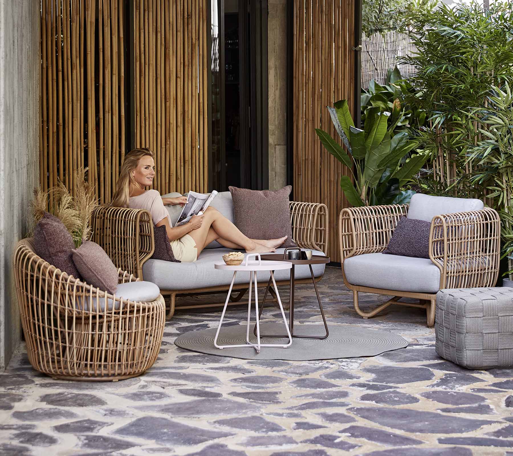 Nest 2-seater sofa - Image 3