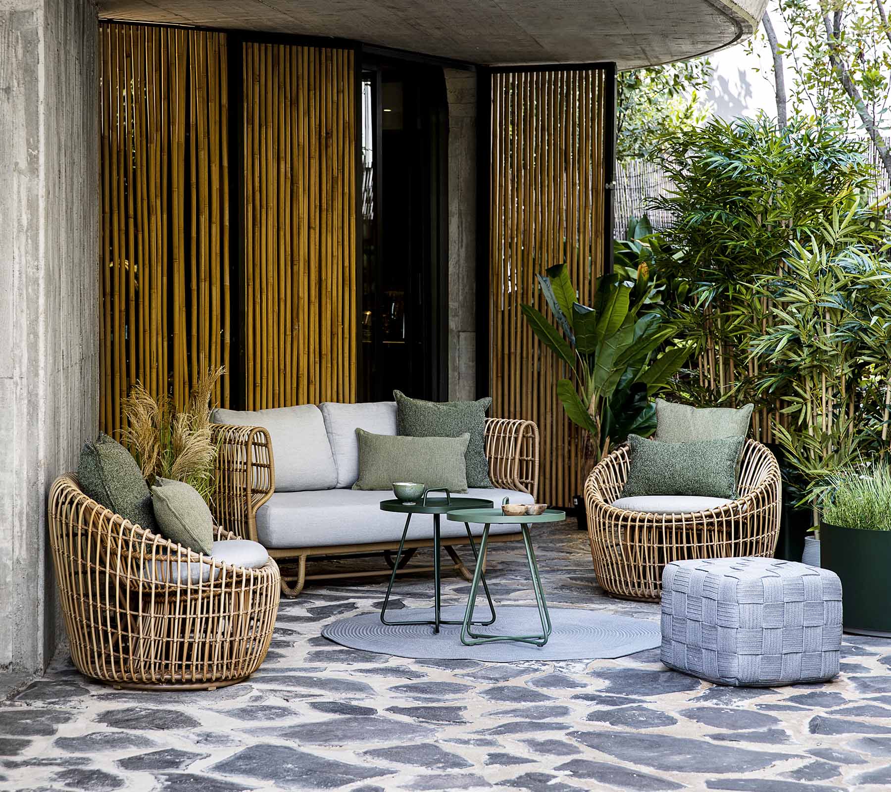 Nest 2-seater sofa - Image 7