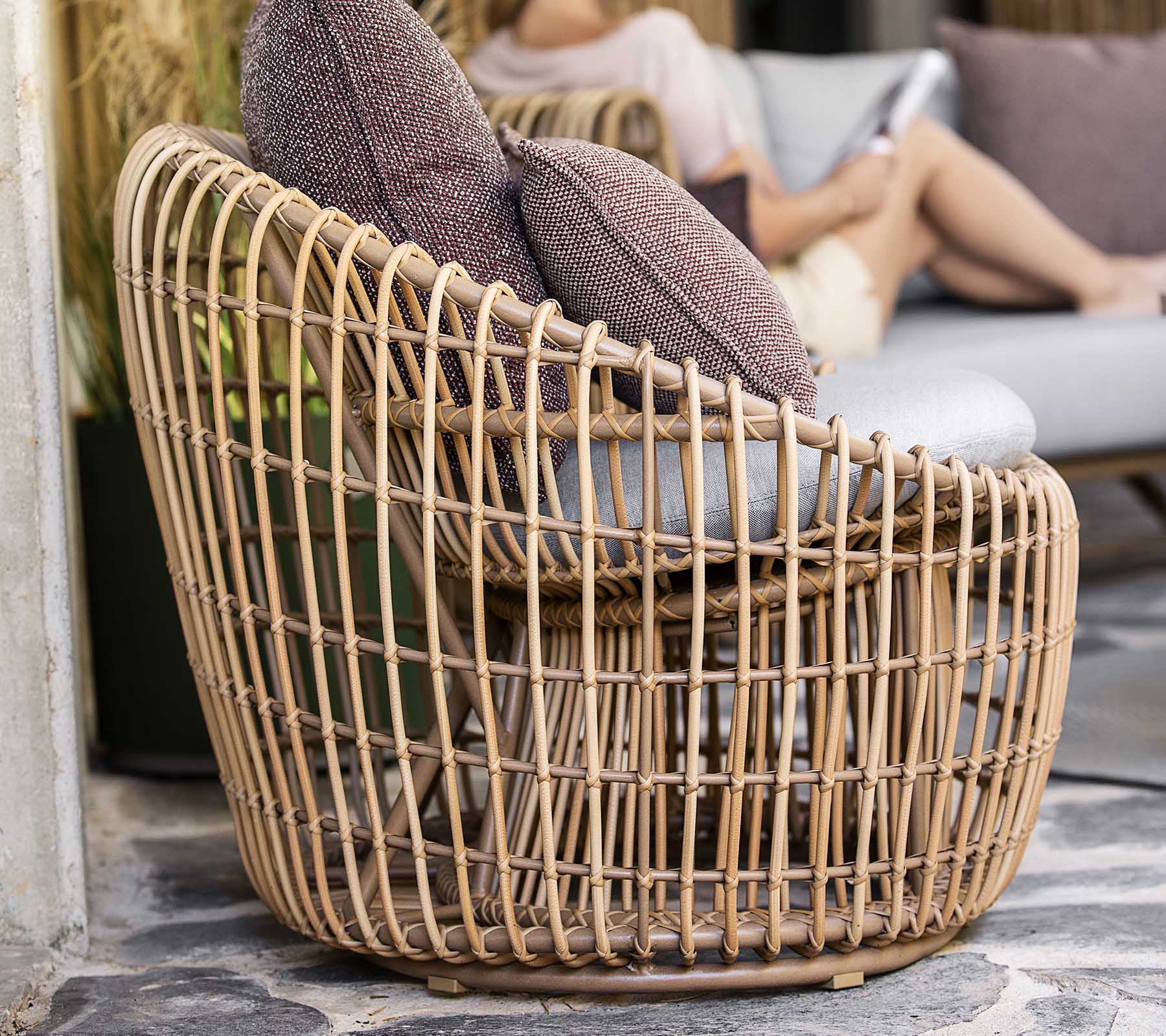 Nest round chair - Image 4