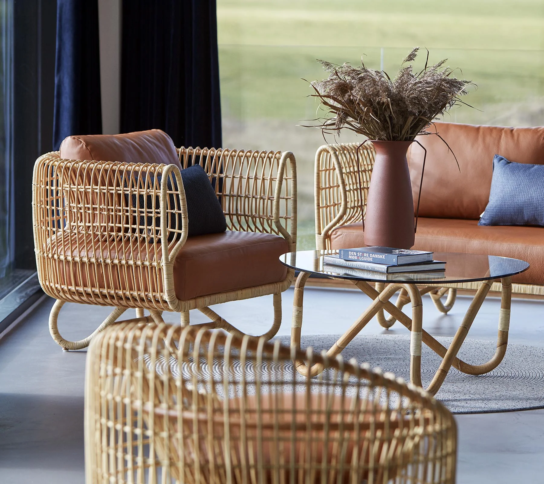 Nest round chair - Image 4