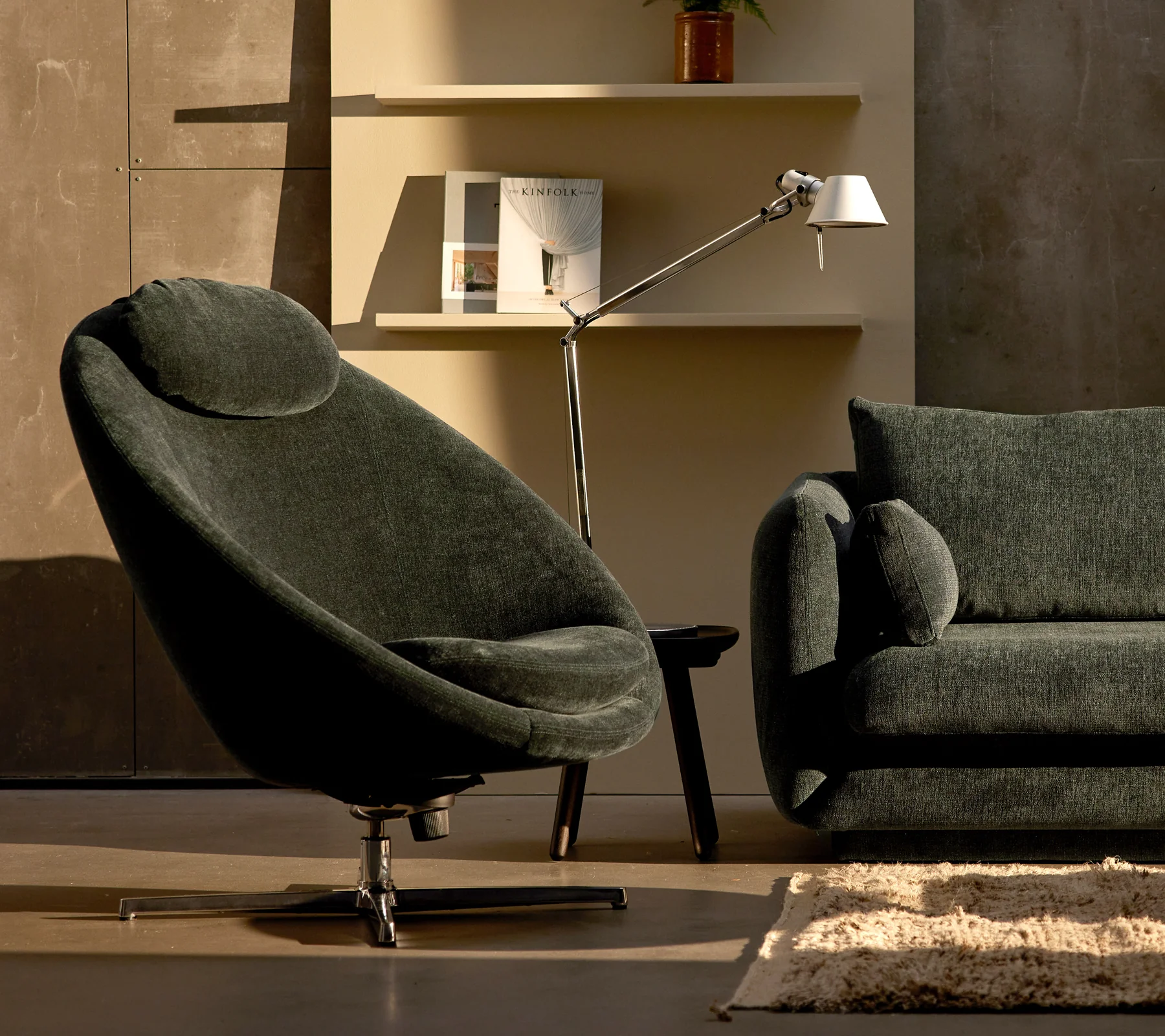 Pace lounge chair - Image 5
