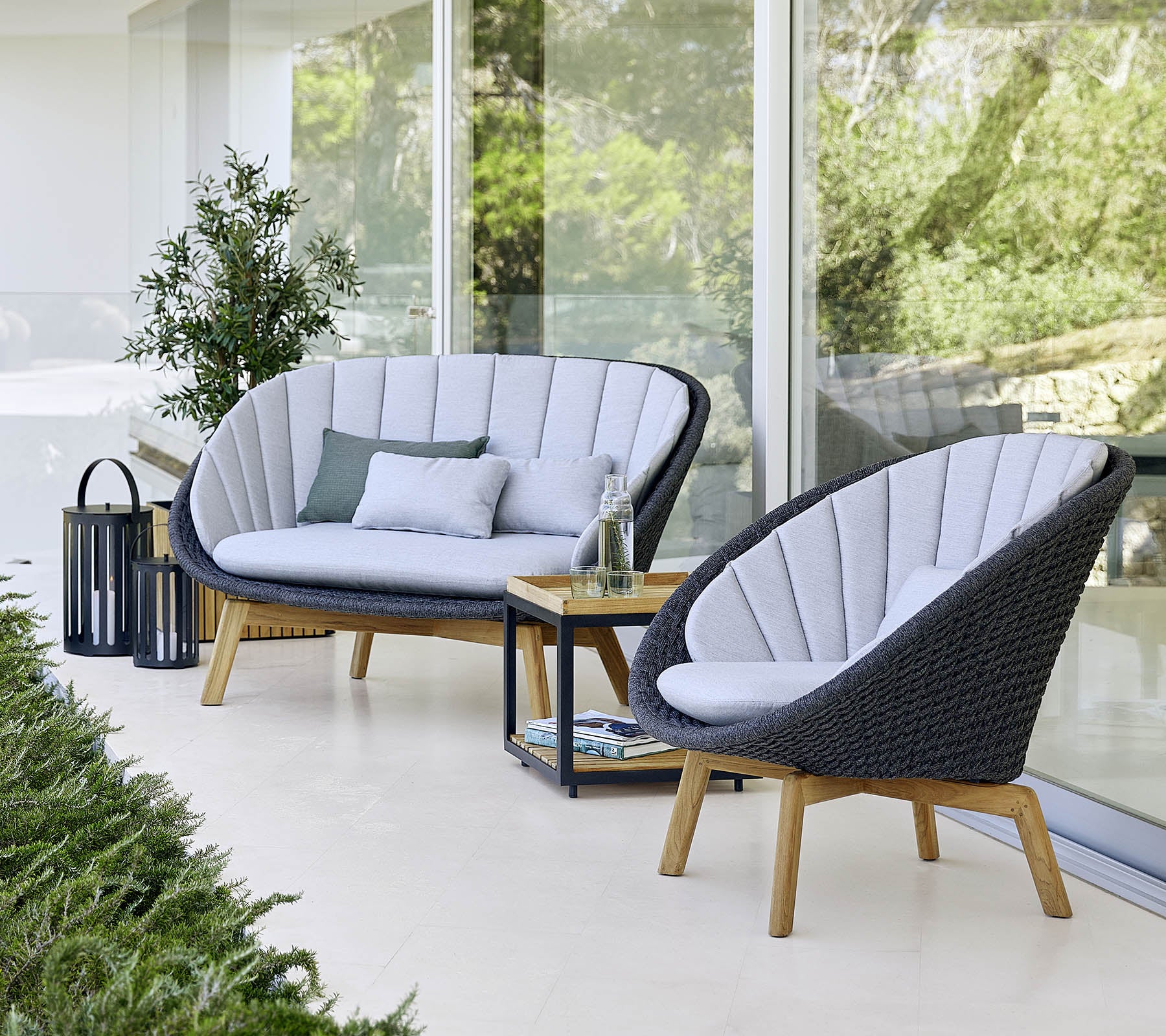 Peacock 2-seater sofa - Image 3