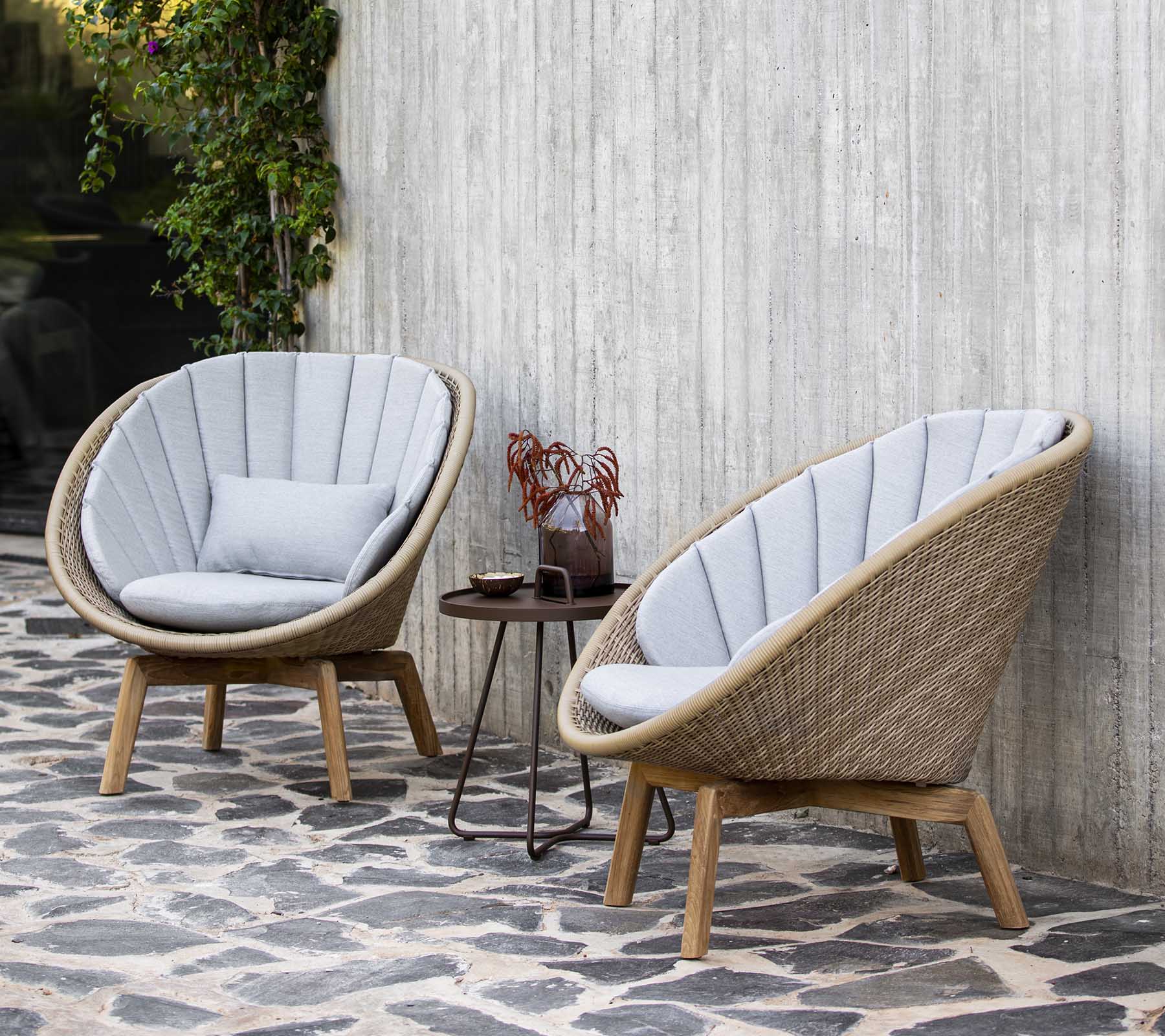 Peacock lounge chair - Image 4