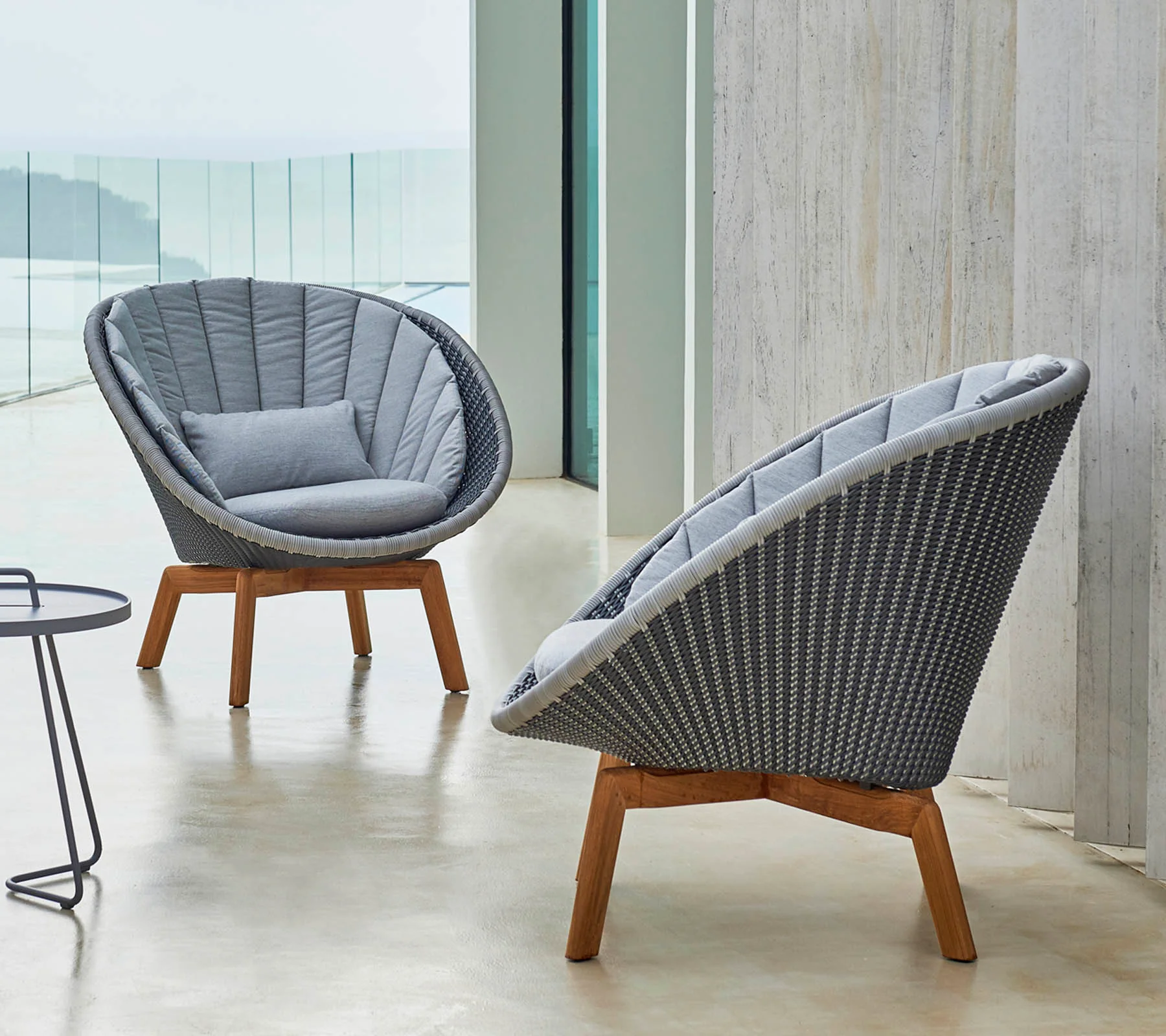 Peacock lounge chair - Image 8
