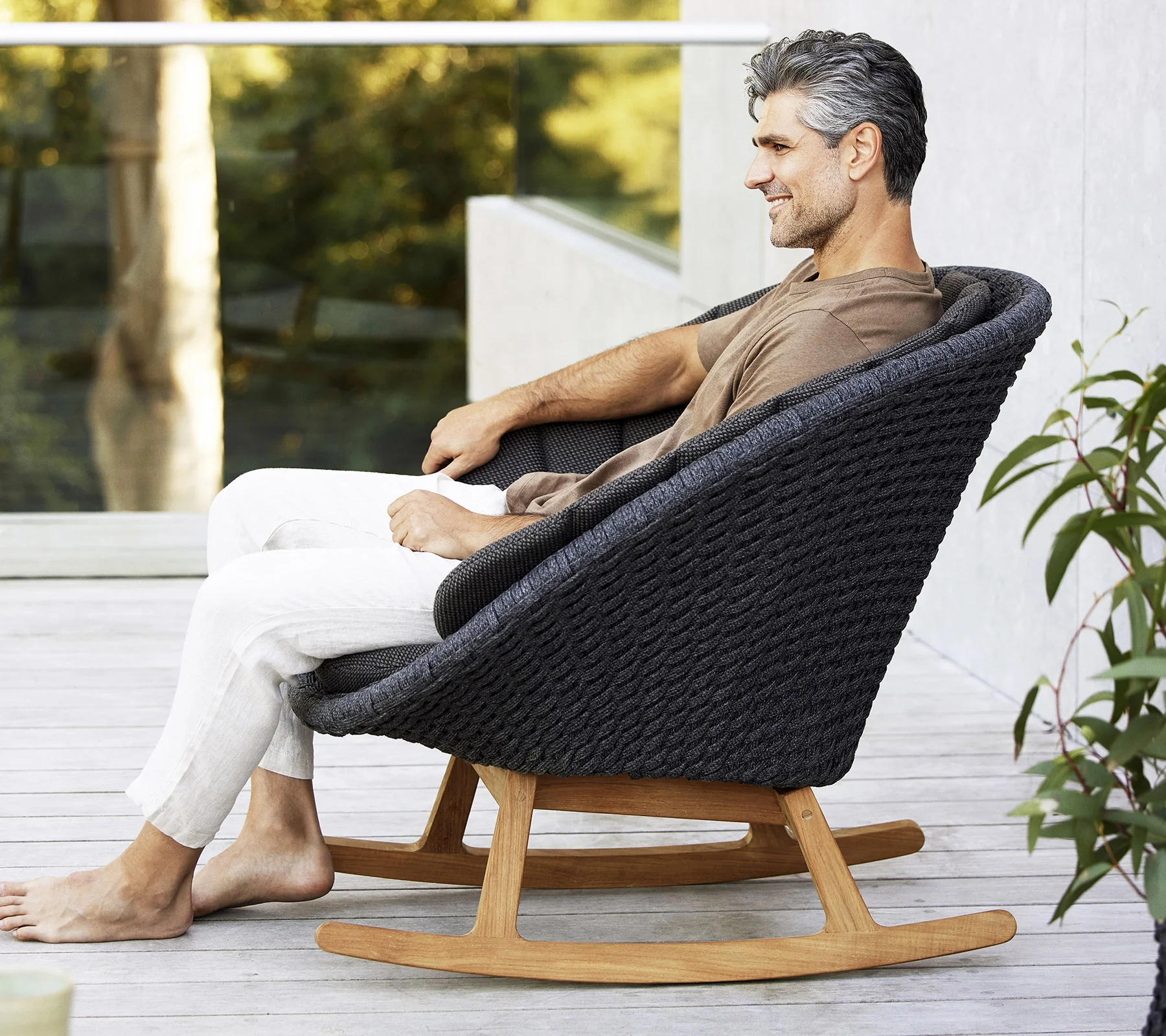 Peacock rocking chair - Image 4
