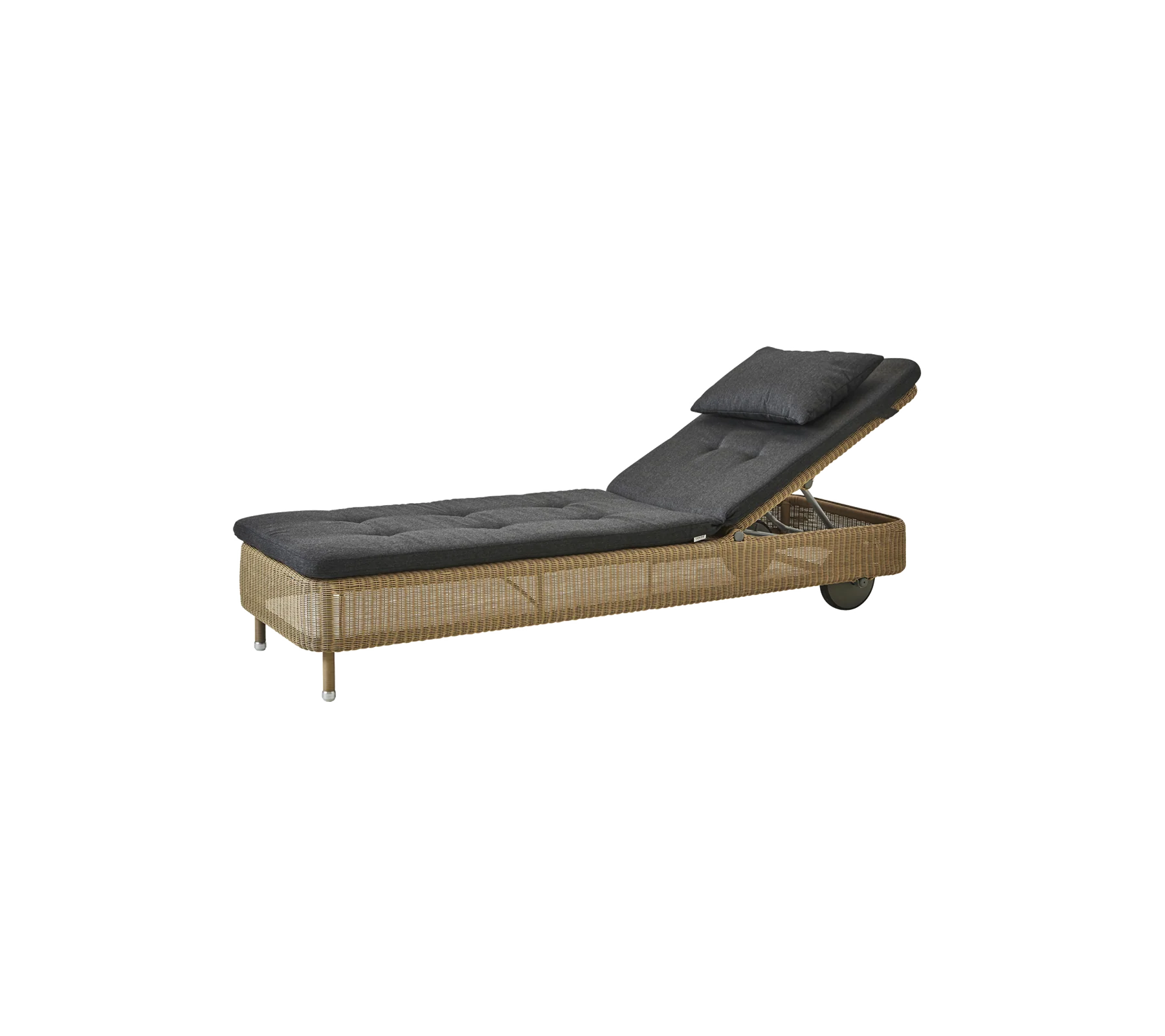 Presley sunbed - Image 26