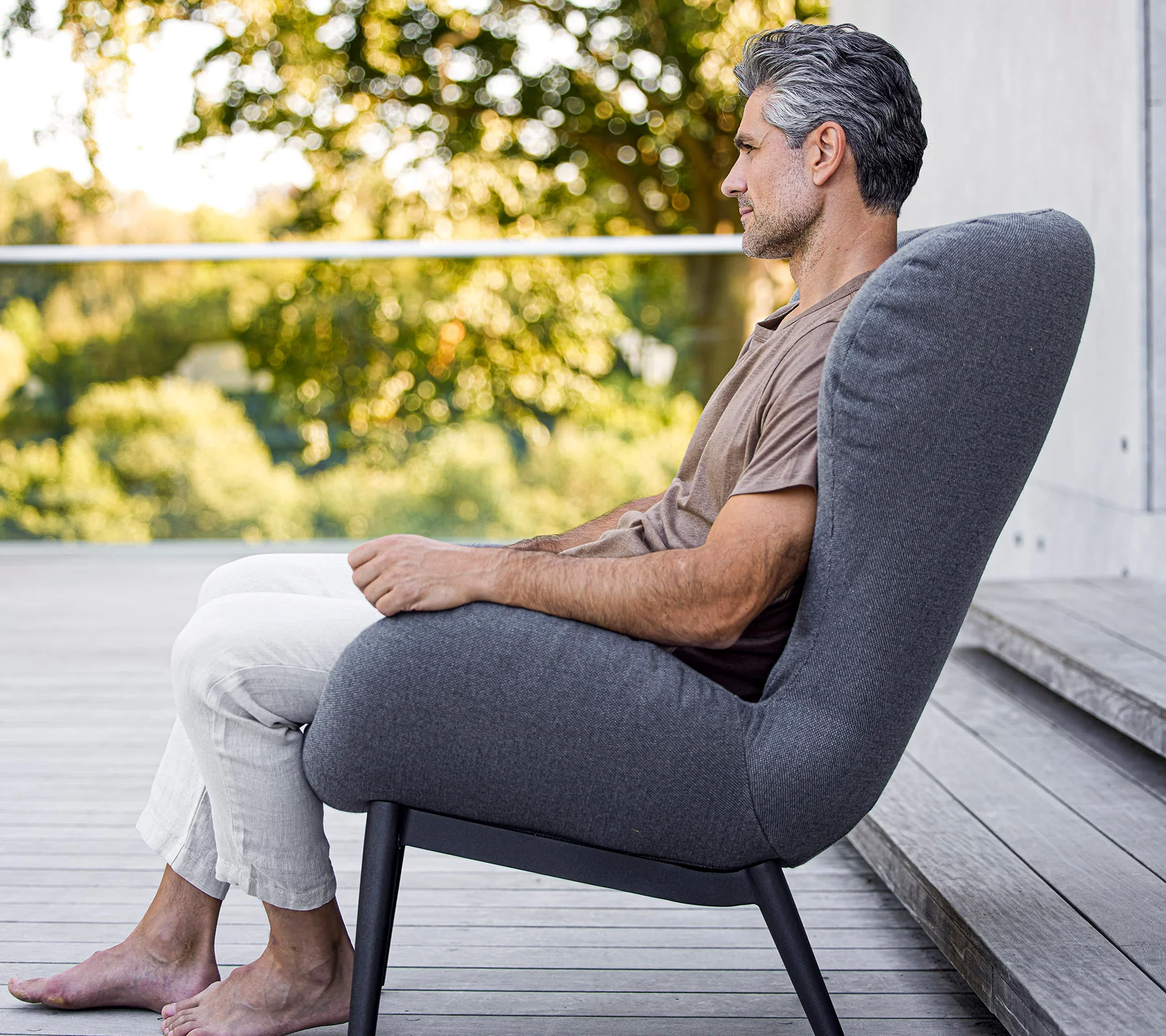 Serene lounge chair - Image 4