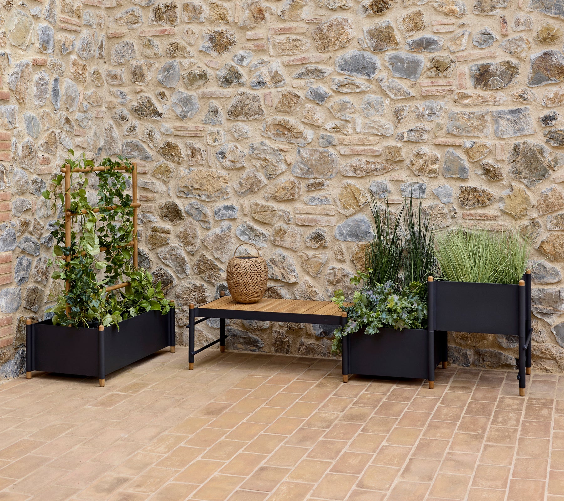 Sticks planter - Image 7