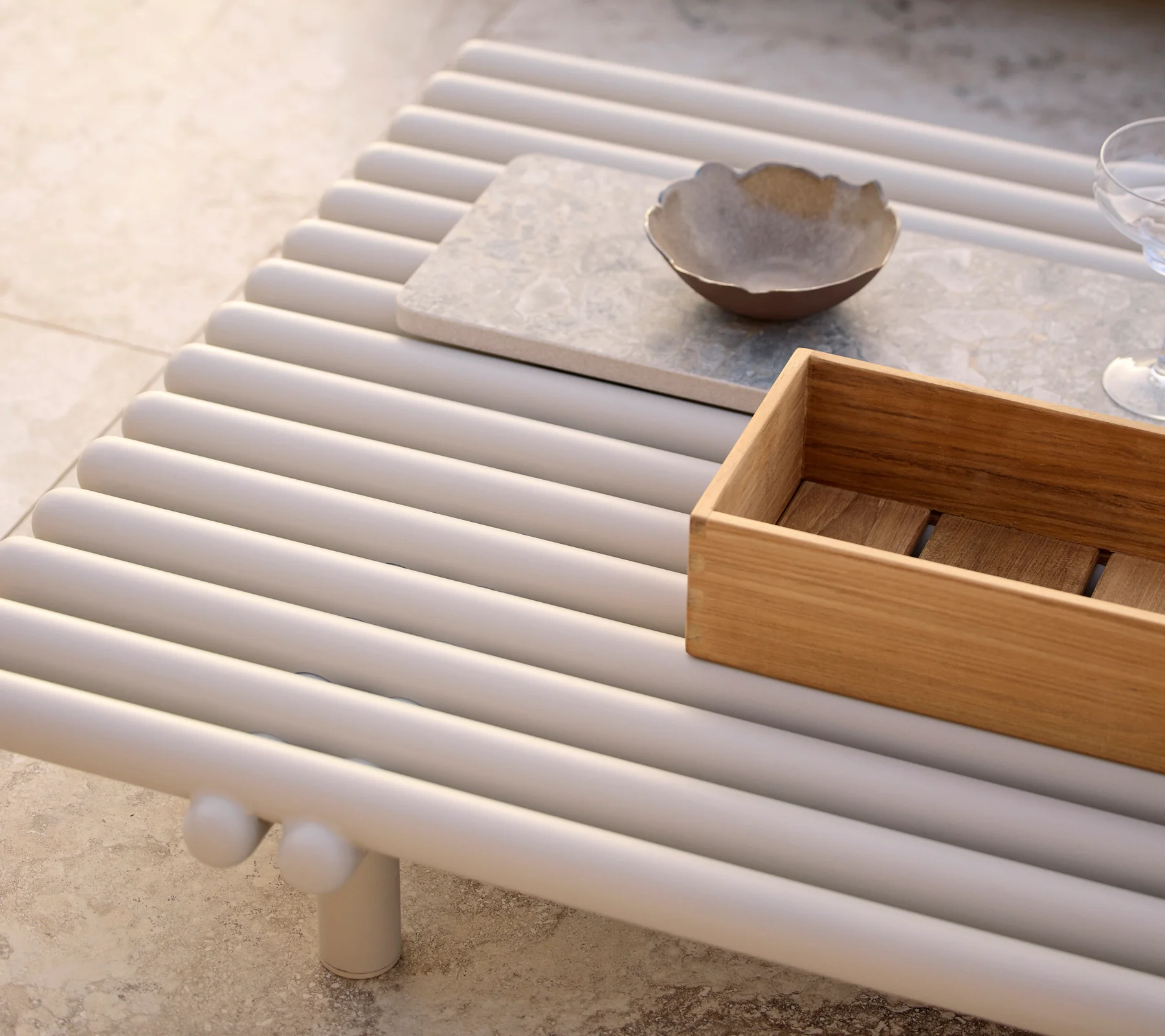 Sticks platform coffee table - Image 7