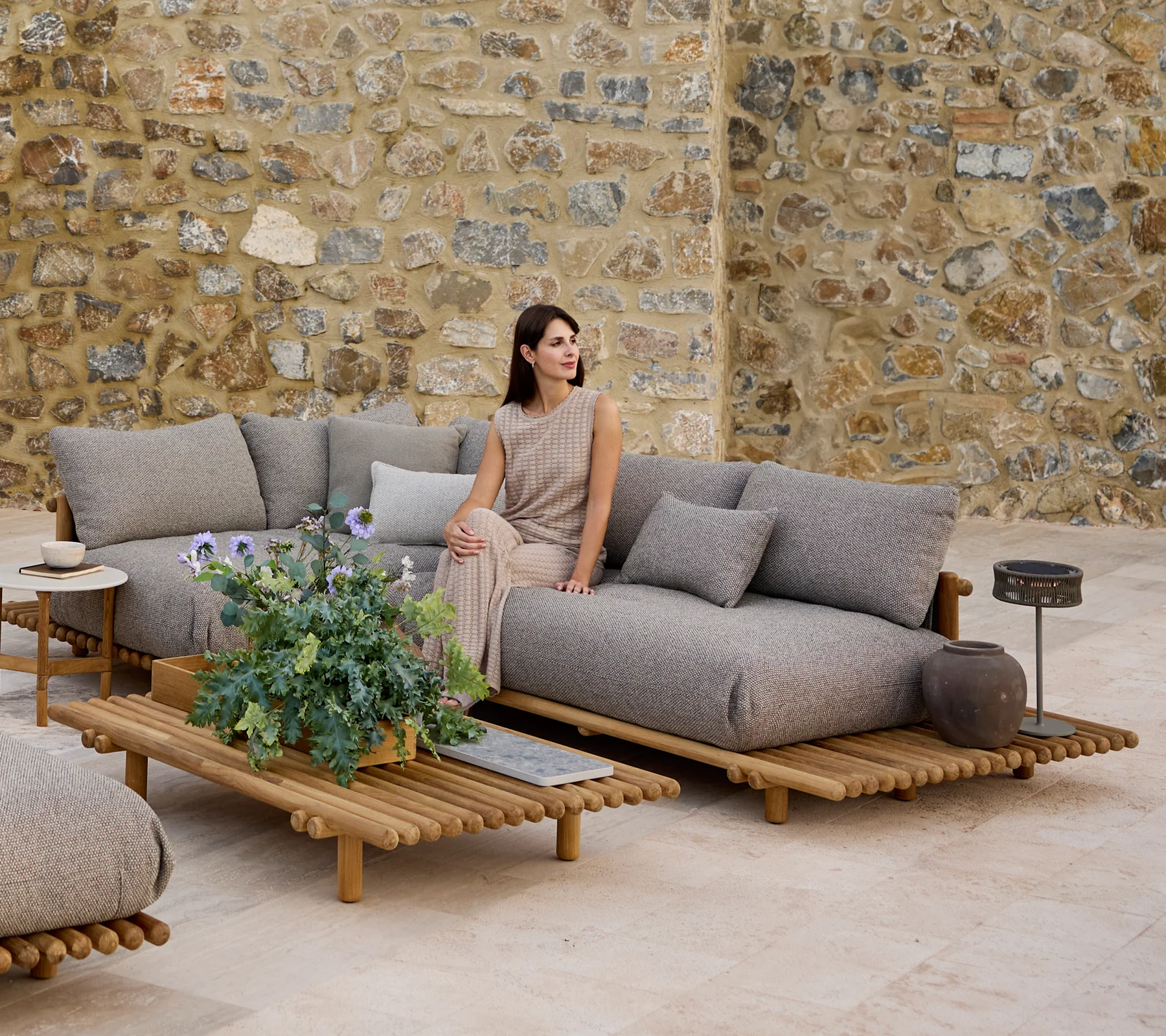 Sticks platform, corner sofa - Image 10